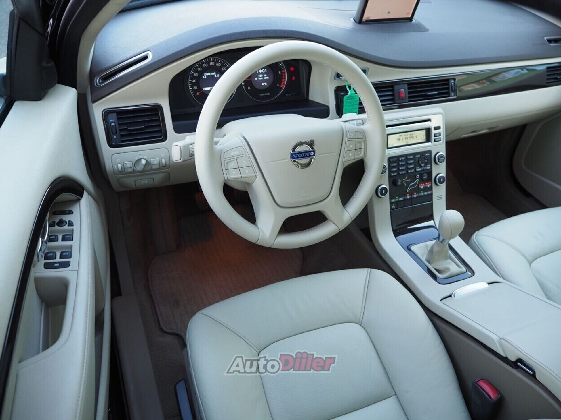 Volvo S80 Summum 2.4 129kW 2009, kuva 6/10