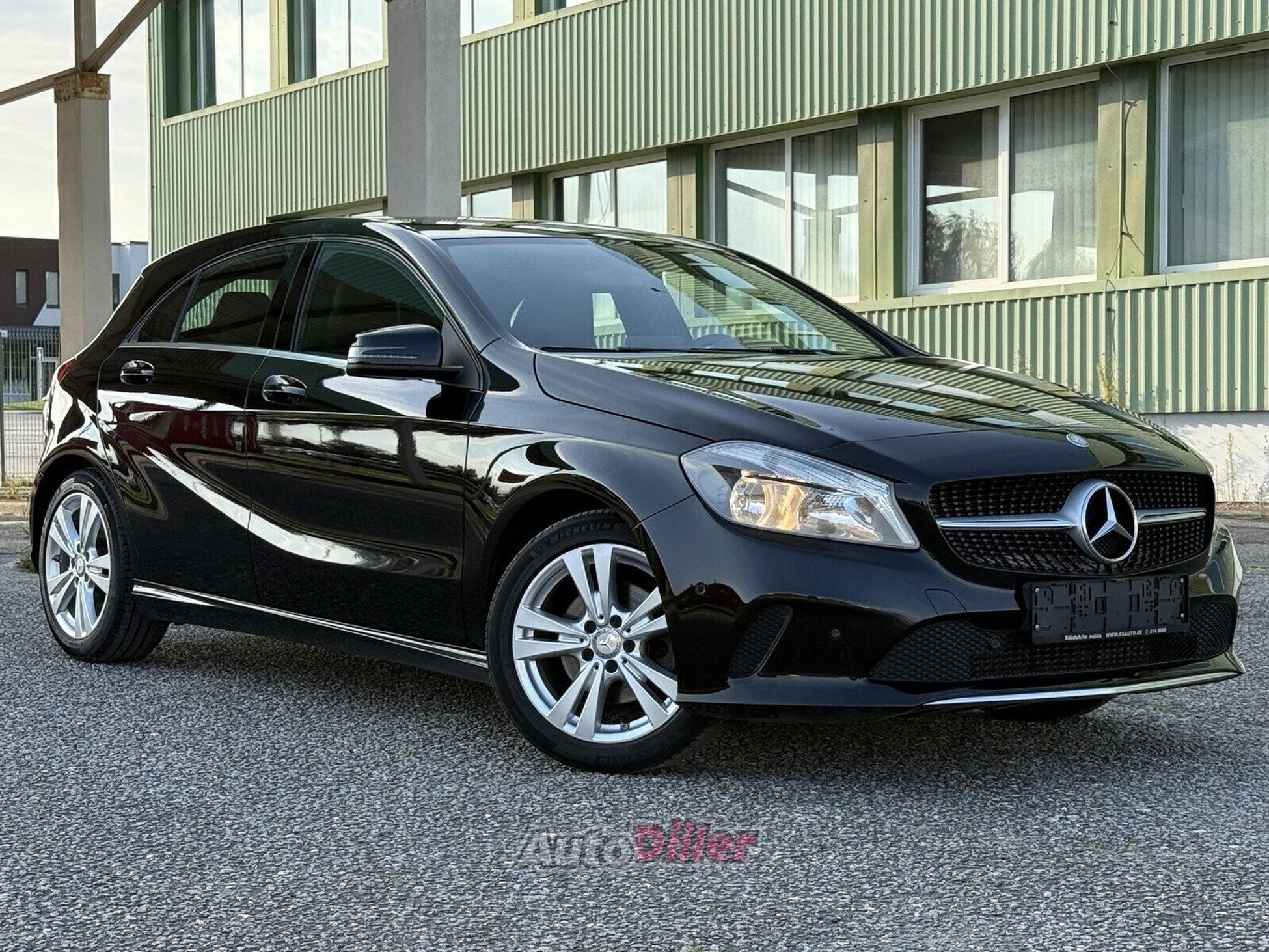 Mercedes-Benz A 200