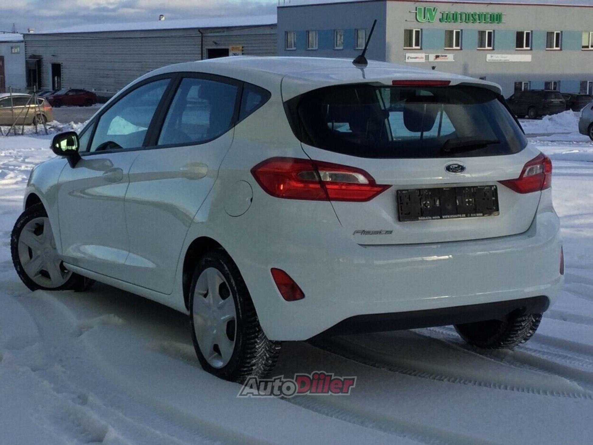 Ford Fiesta Trend Facelift EU6 1.5 63kW 2018, kuva 2/10