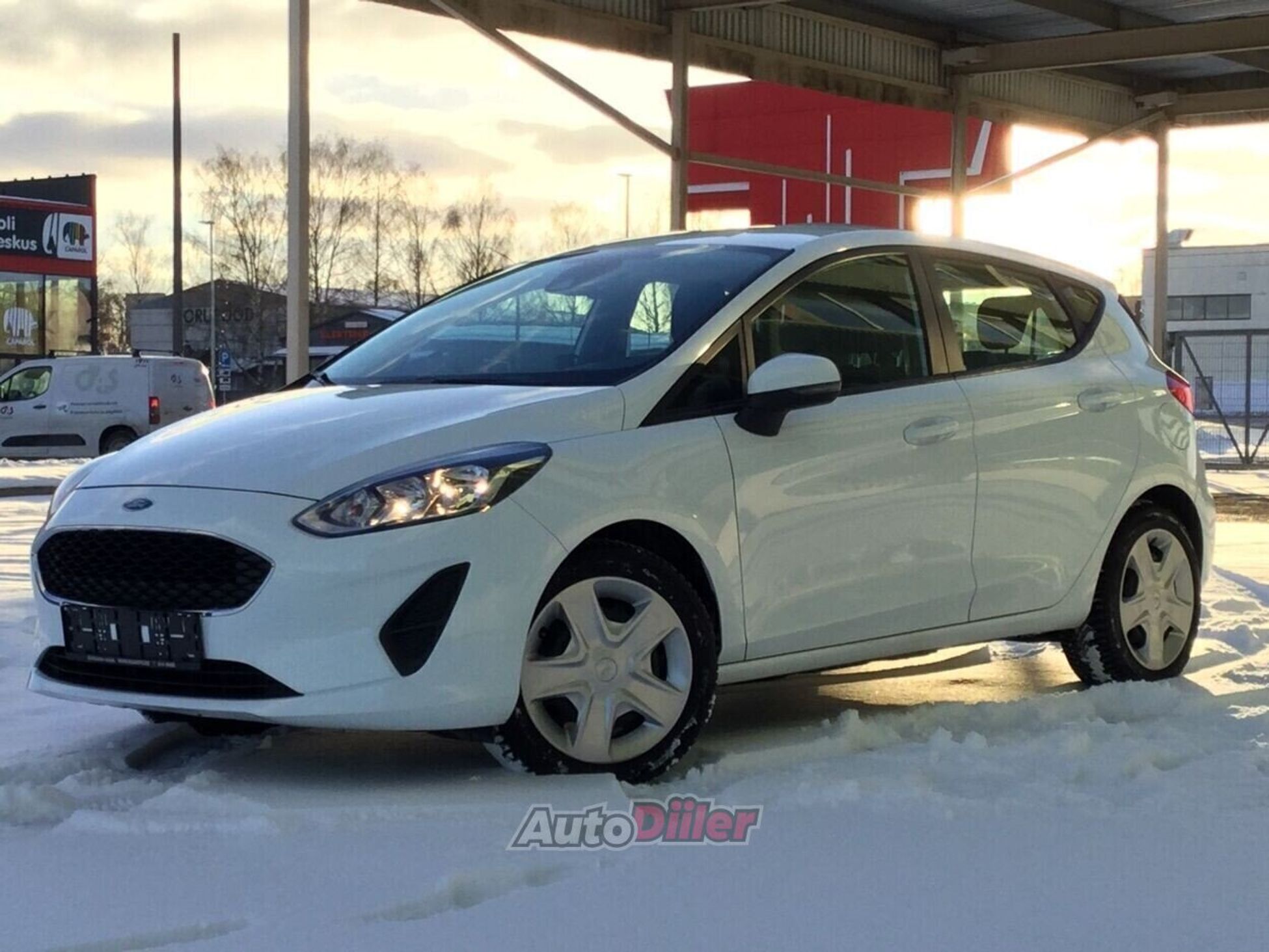 Ford Fiesta Trend Facelift EU6 1.5 63kW 2018, kuva 3/10