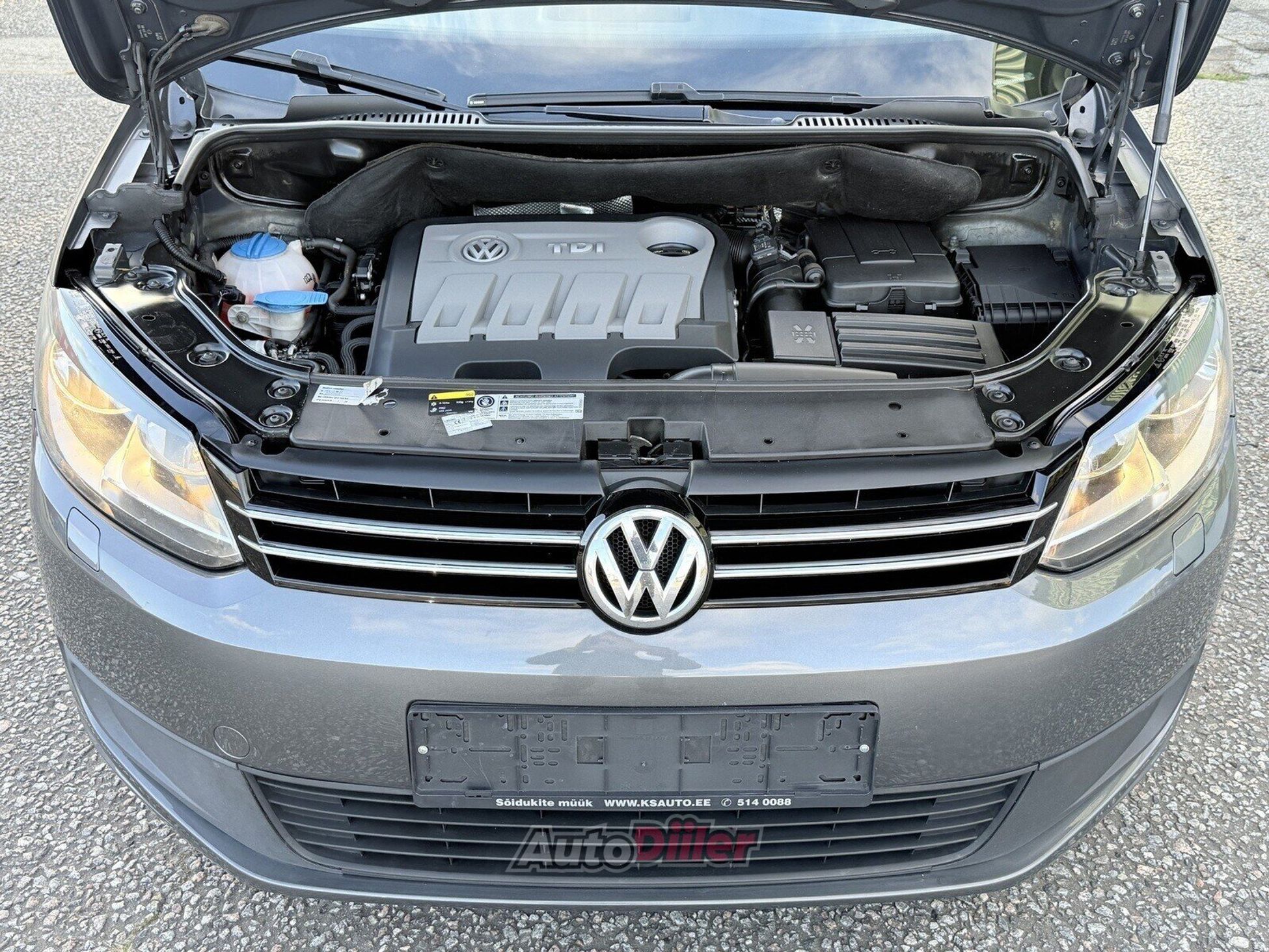 Volkswagen Touran 2014, photo 5/10