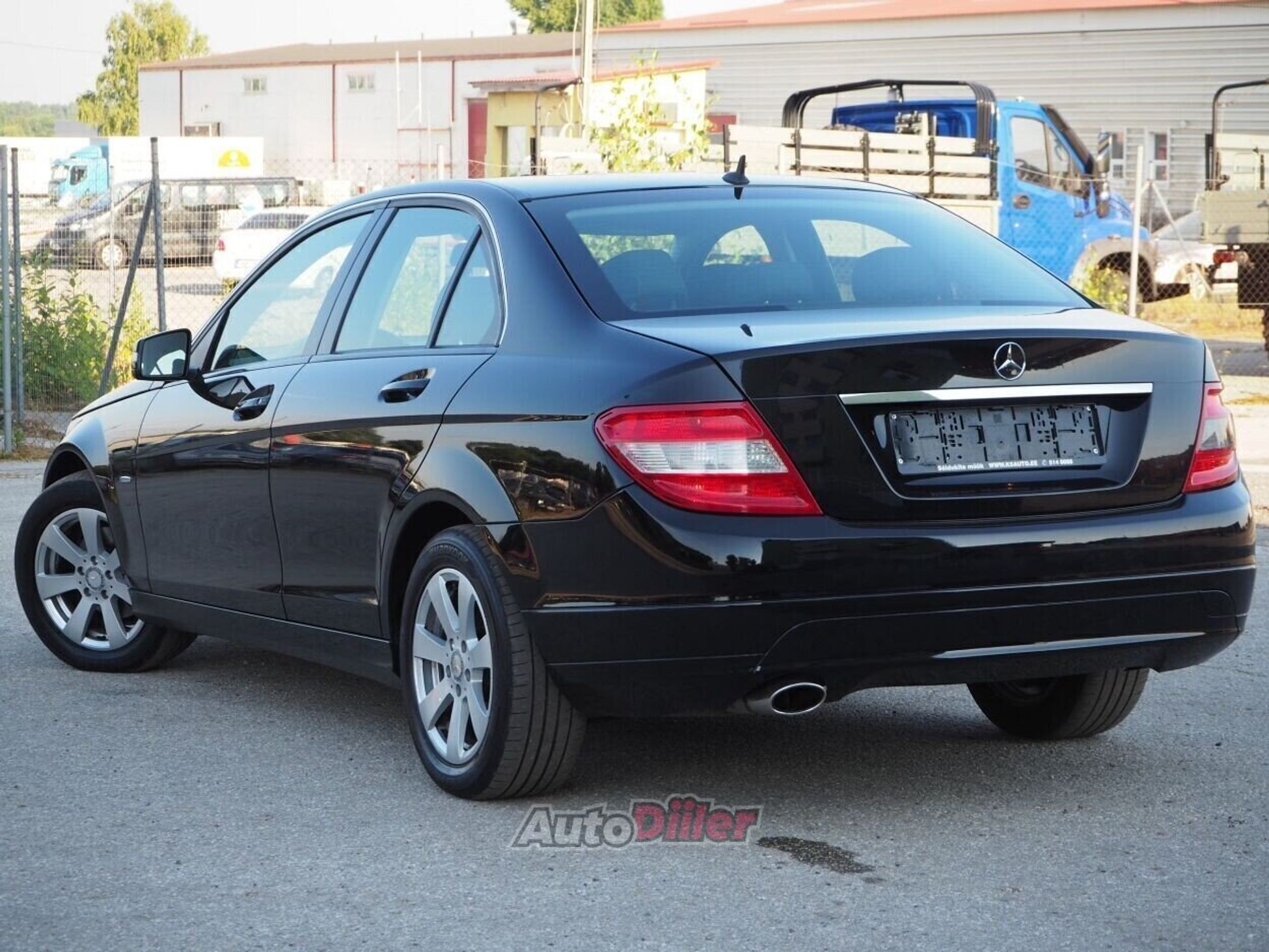 Mercedes-Benz C 200 2010, photo 2/10