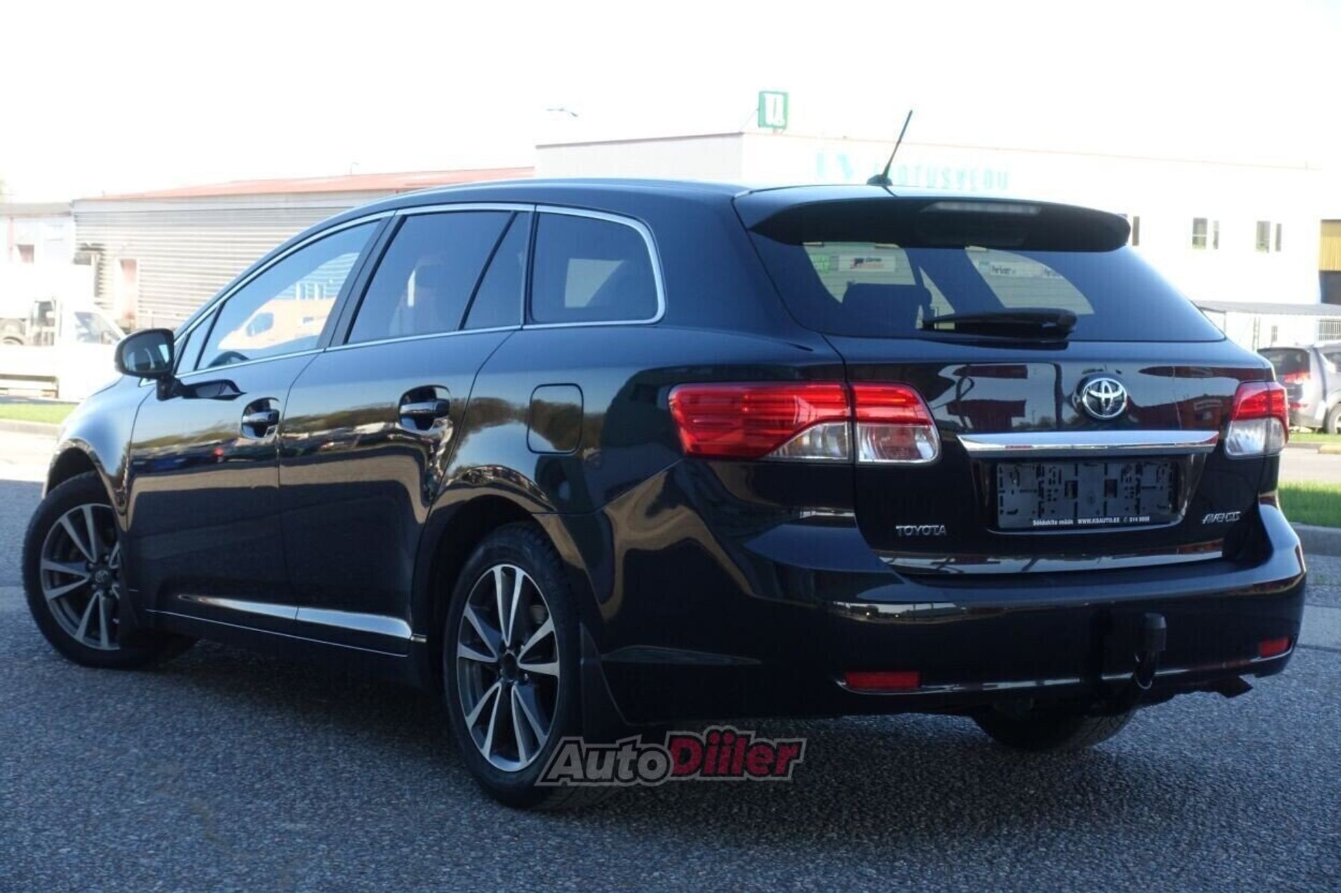 Toyota Avensis 2014, photo 2/10