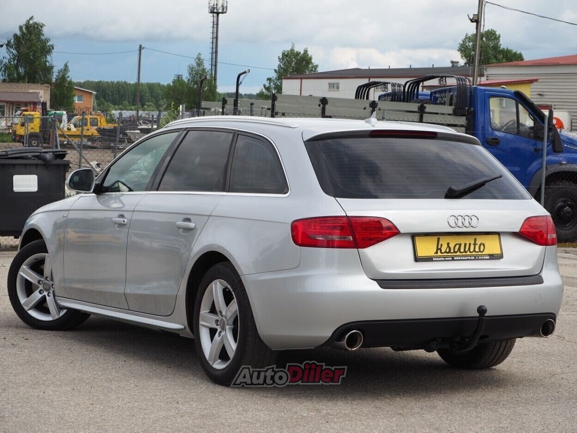 Audi A4 Avant Quattro S-Line 3.0 176kW 2008, kuva 2/10