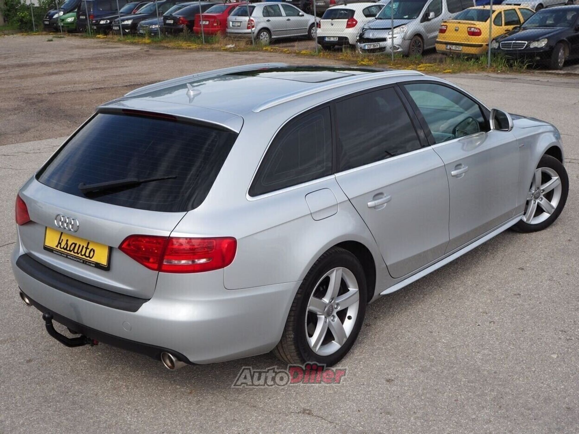 Audi A4 Avant Quattro S-Line 3.0 176kW 2008, kuva 4/10