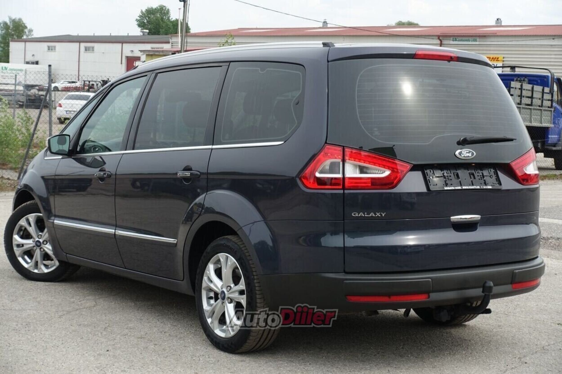 Ford Galaxy Titanium EU5 2.0 120kW 2012, kuva 2/10