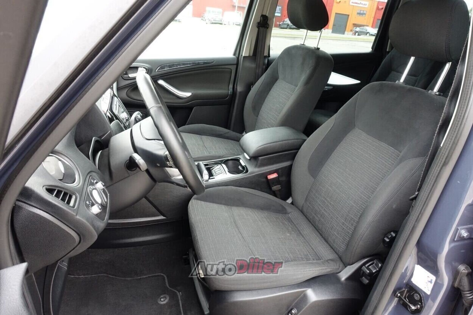Ford Galaxy Titanium EU5 2.0 120kW 2012, kuva 7/10