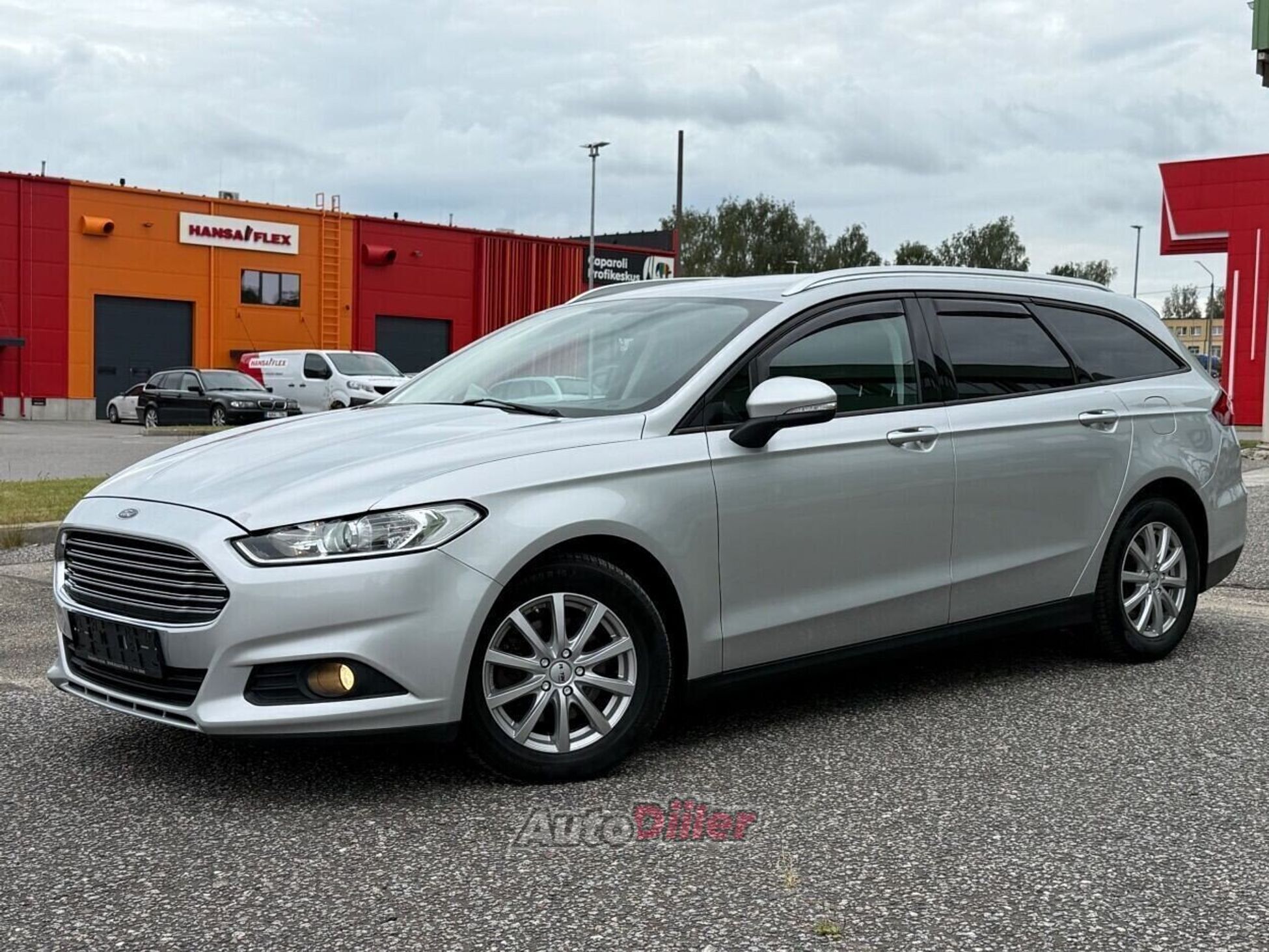 Ford Mondeo 2016, photo 3/10
