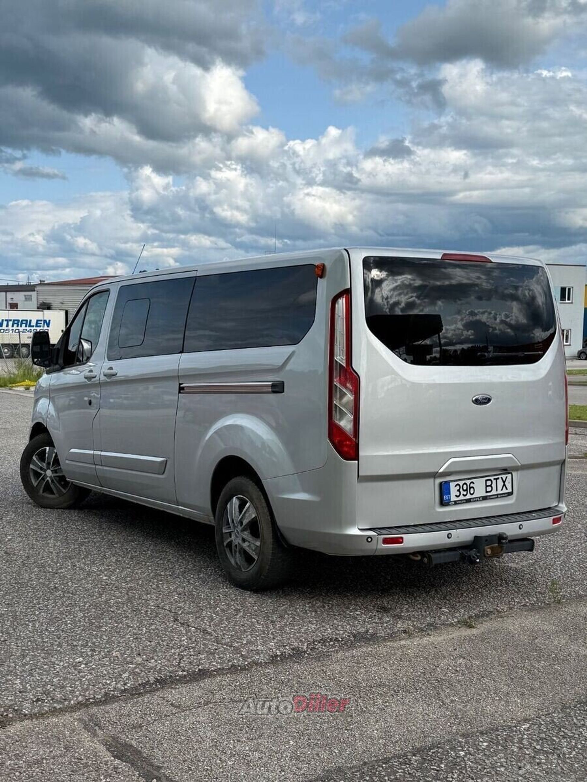 Ford Tourneo Custom 2013, photo 2/10
