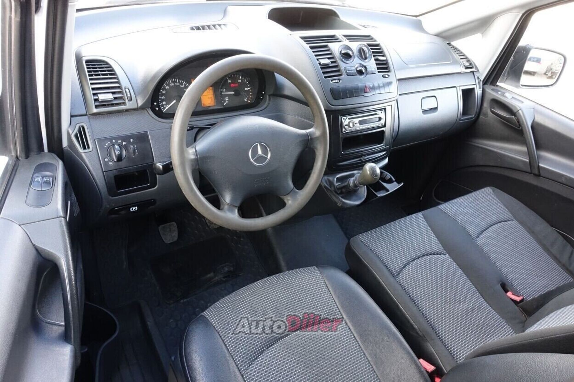 Mercedes-Benz Vito 2011, kuva 6/10