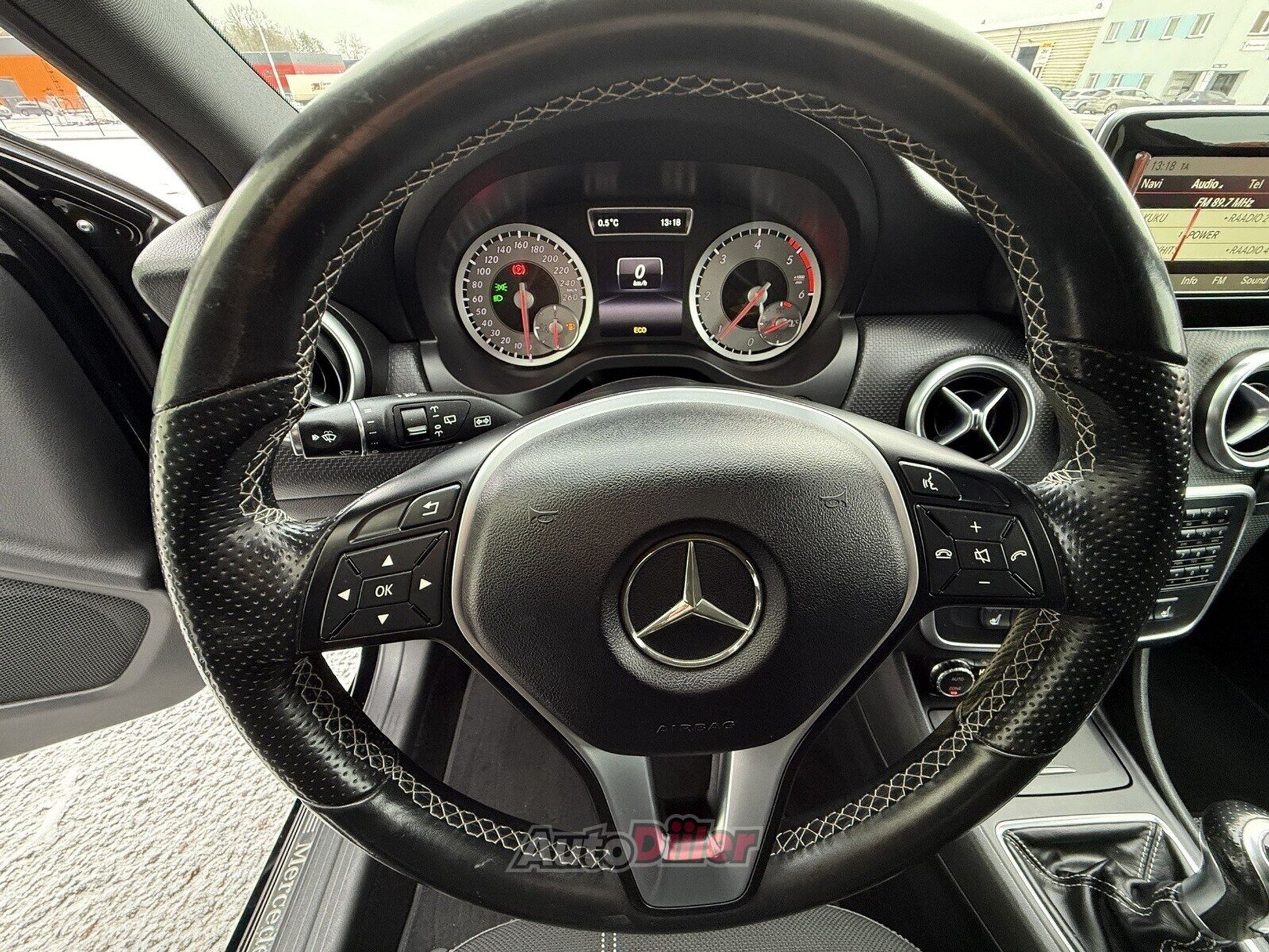 Mercedes-Benz A 200 2014, photo 6/10