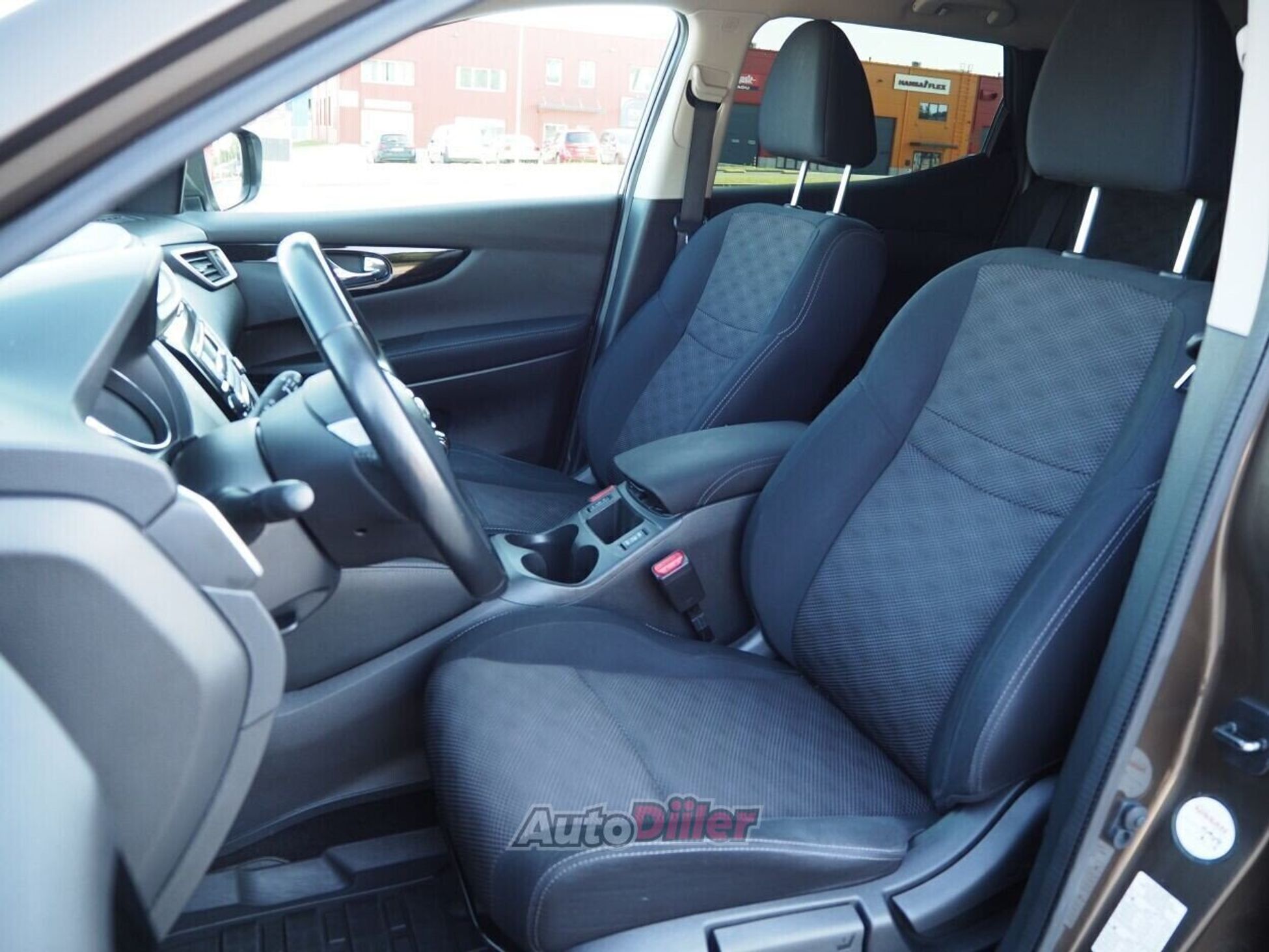 Nissan Qashqai Tekna EU5 1.5 81kW 2014, kuva 7/10
