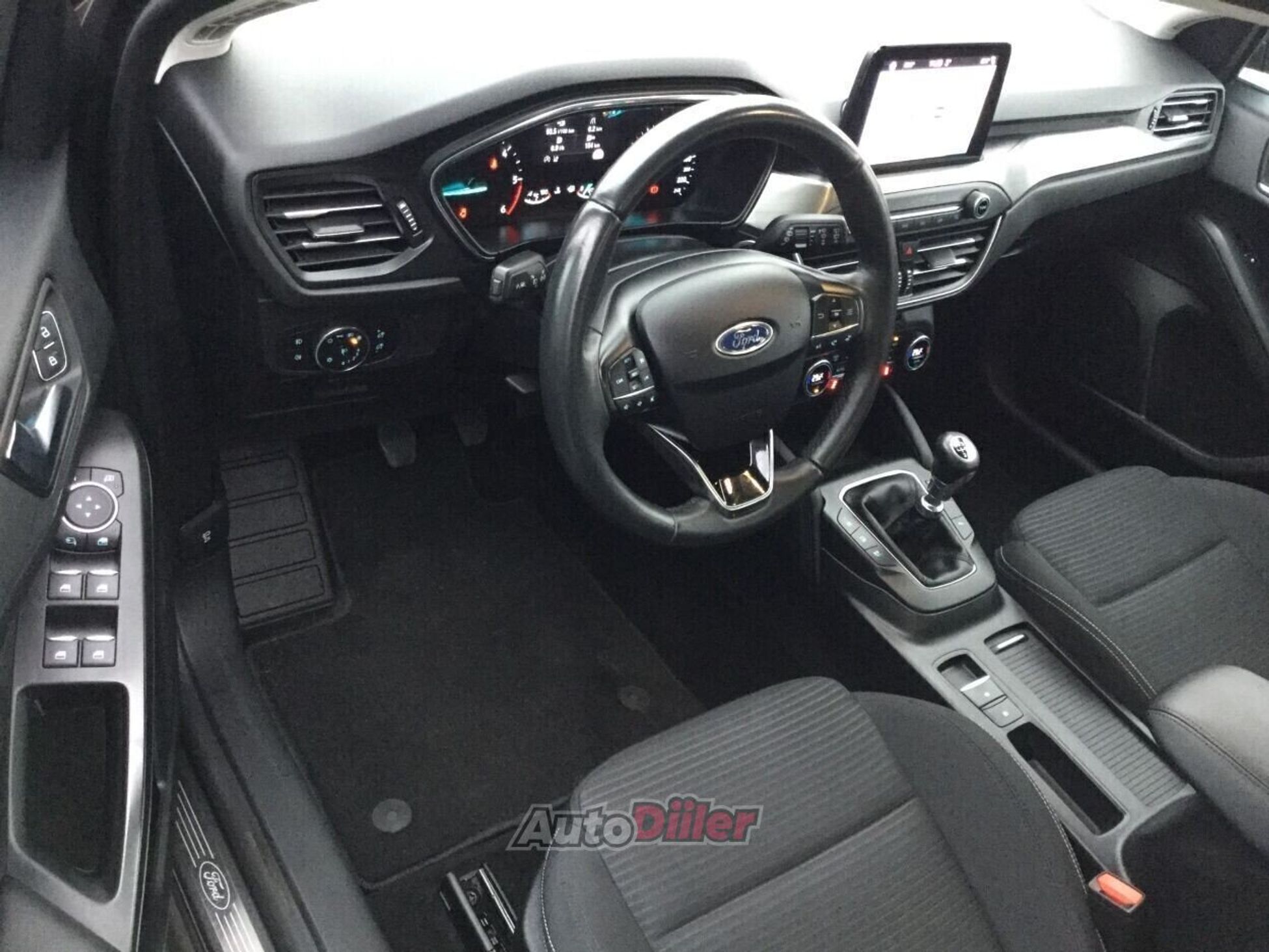 Ford Focus 2019, kuva 6/10