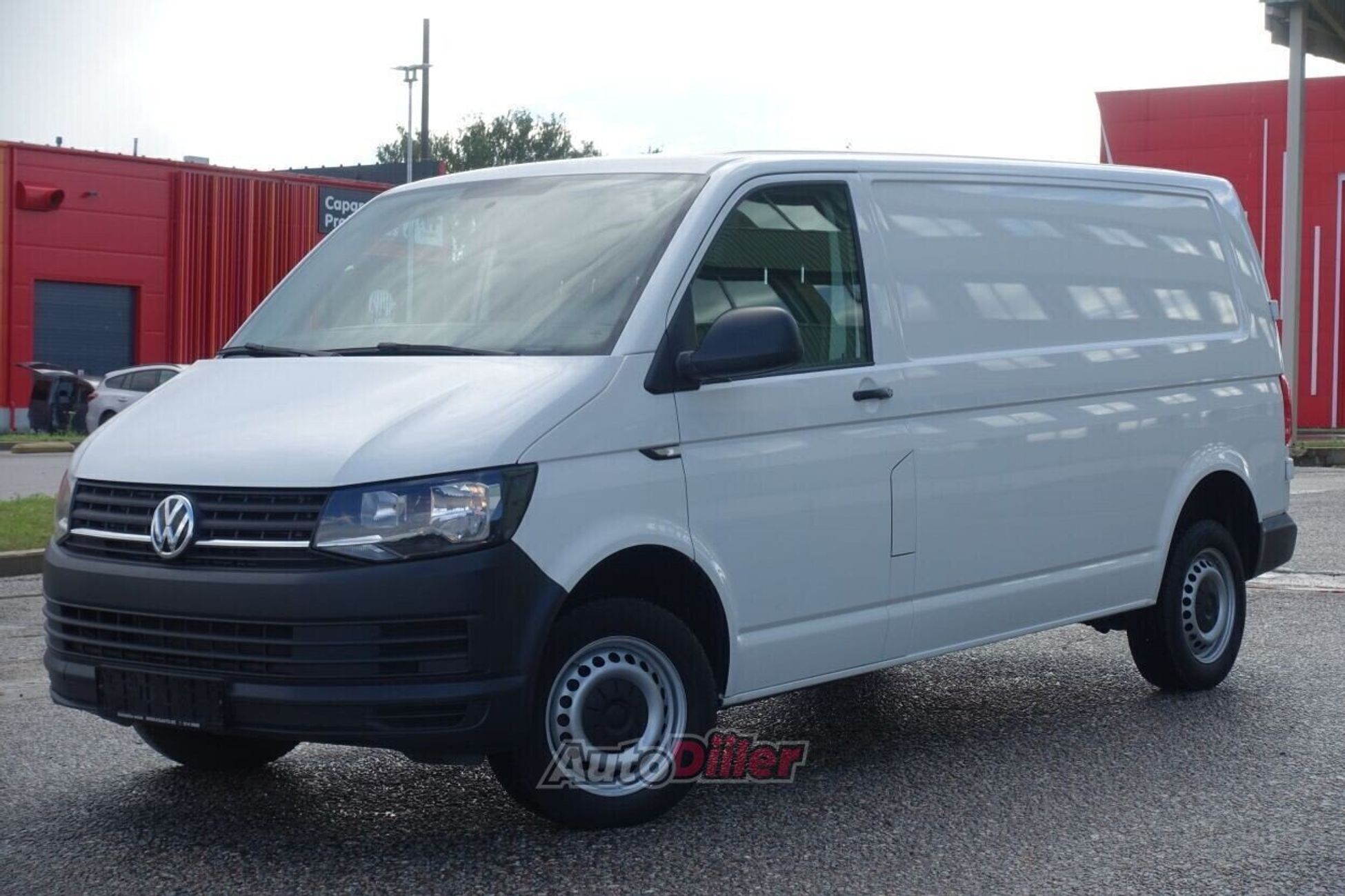 Volkswagen Transporter 2015, kuva 3/10