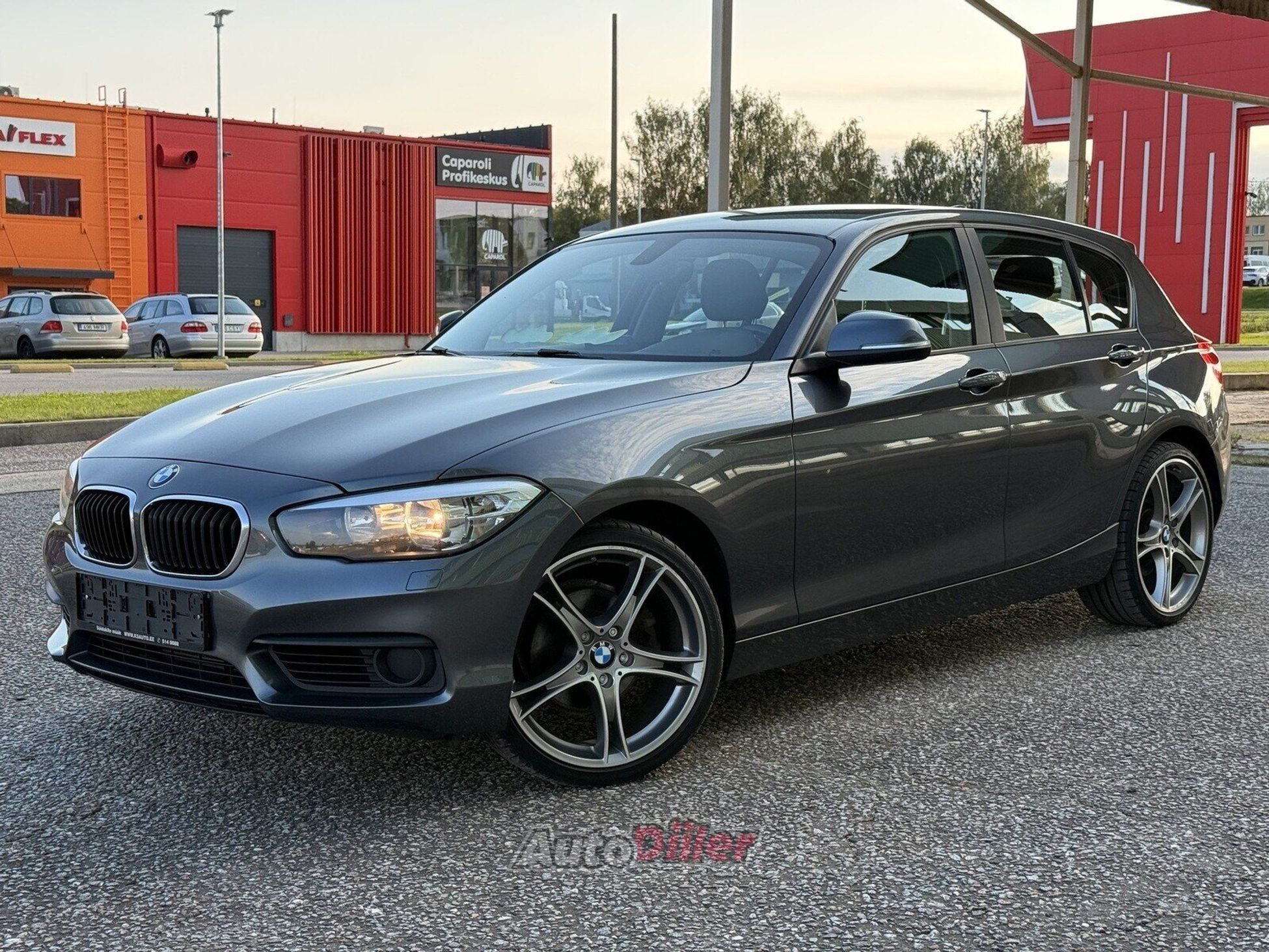 BMW 120 2019, kuva 3/10