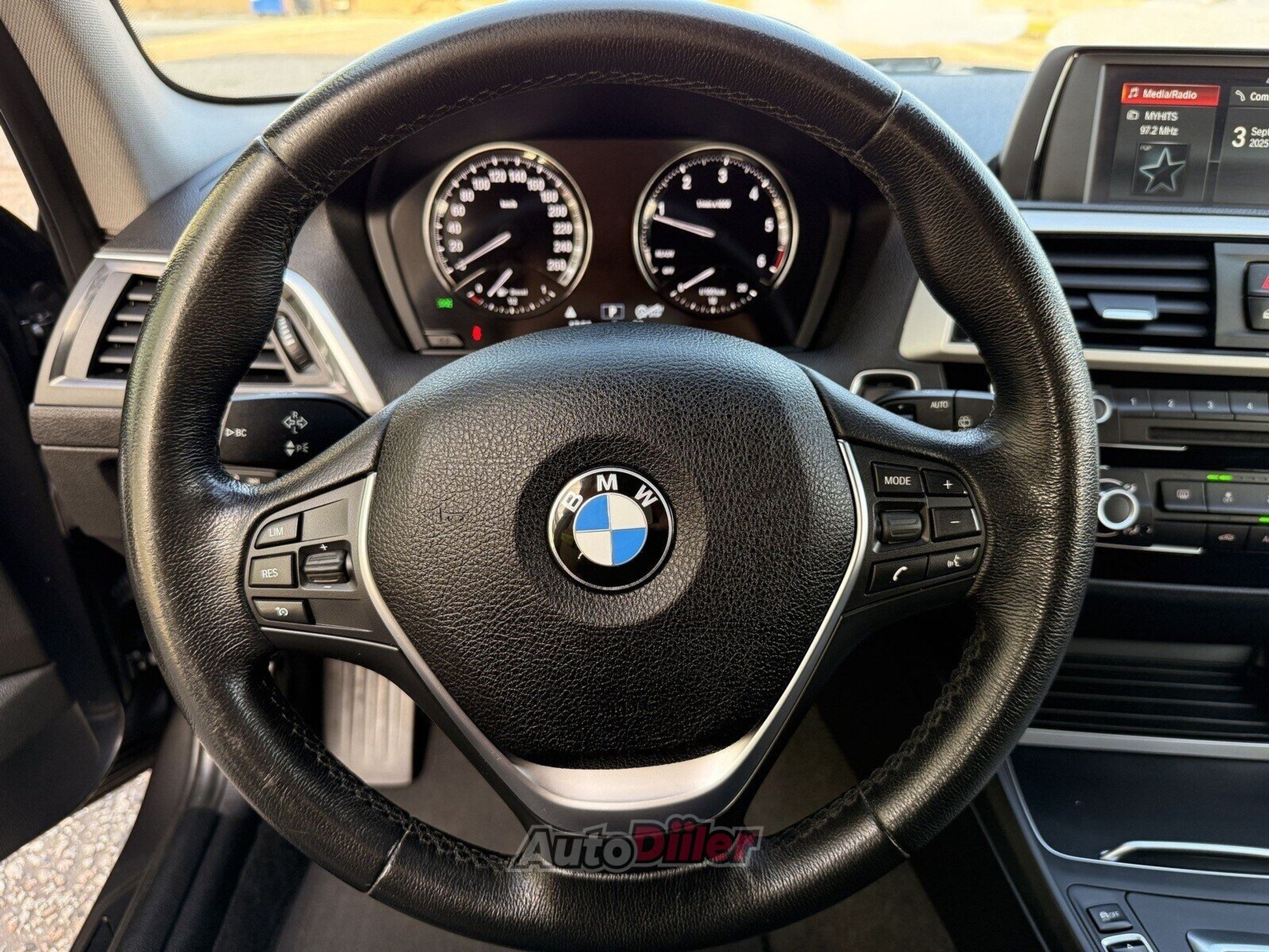 BMW 120 2019, kuva 6/10
