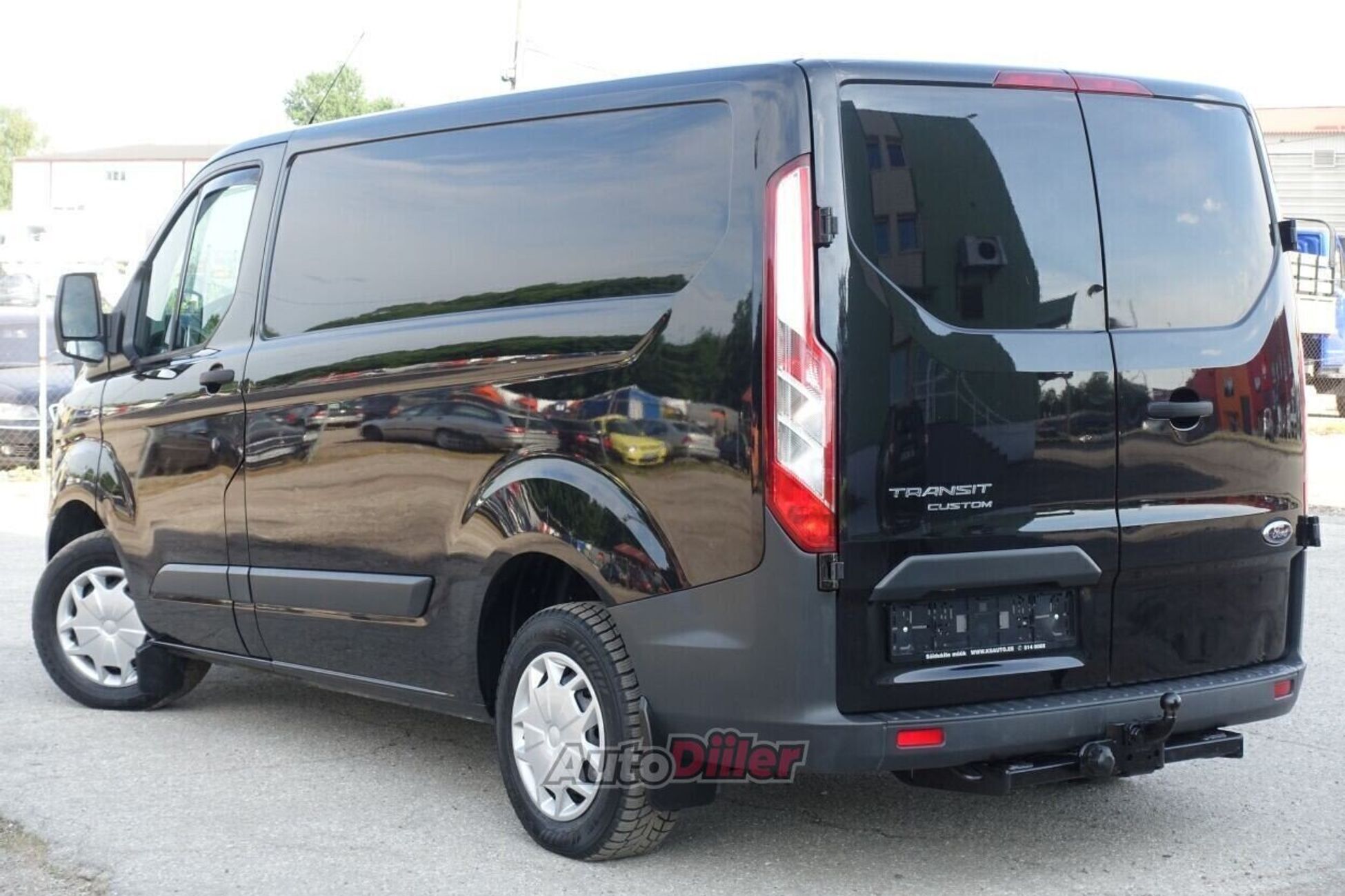 Ford Transit Custom 2015, kuva 2/10