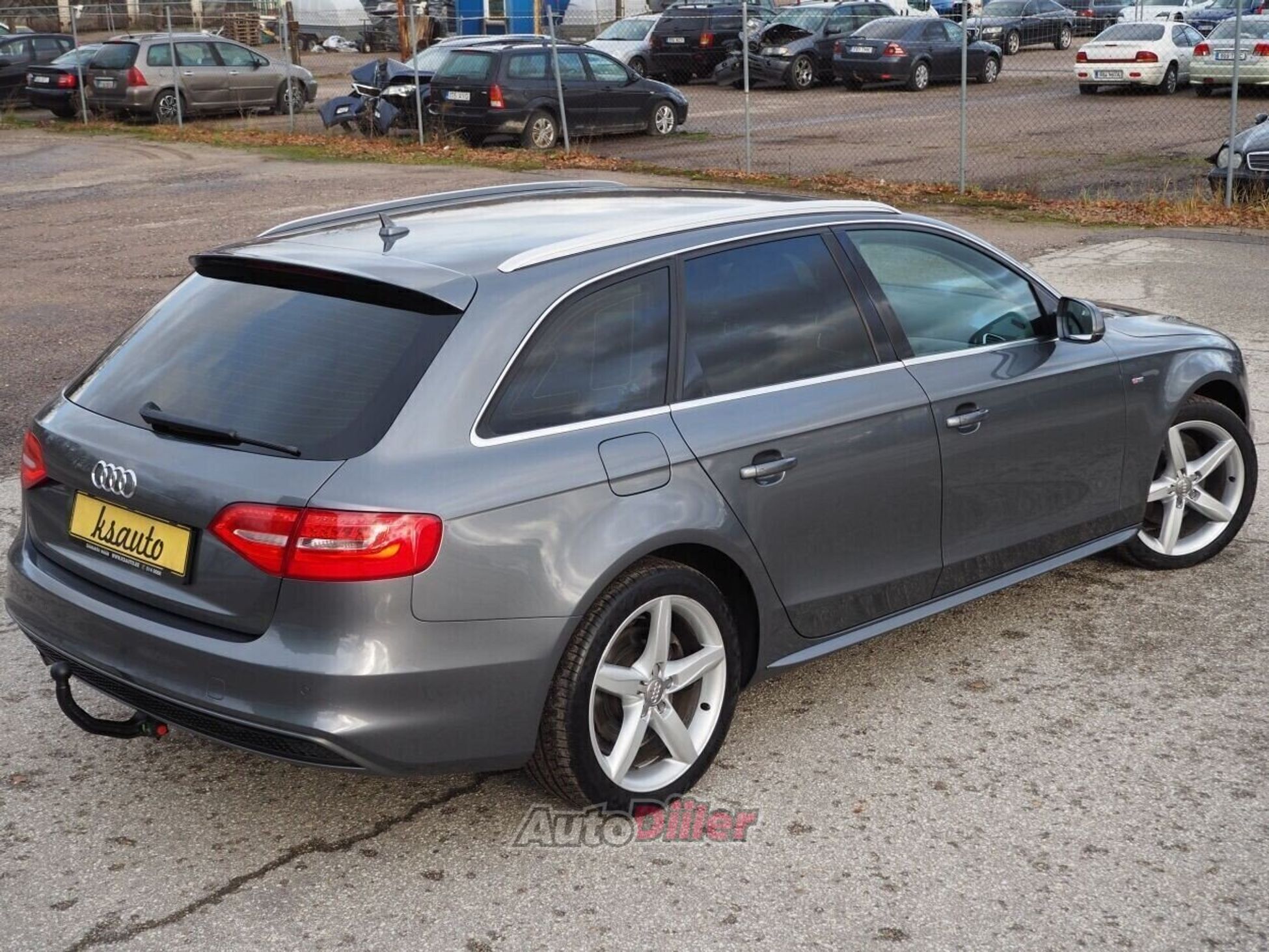 Audi A4 2014, photo 4/10