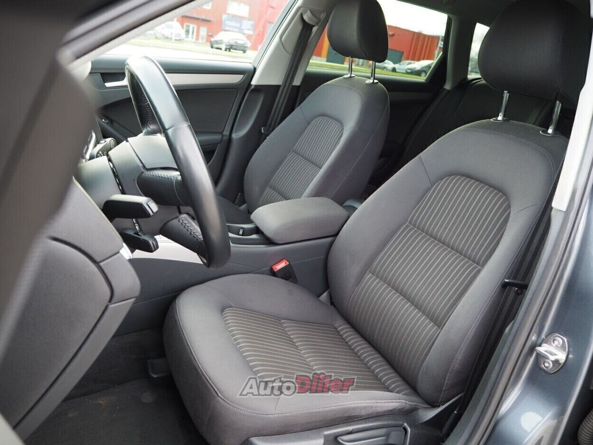 Audi A4 2014, photo 7/10