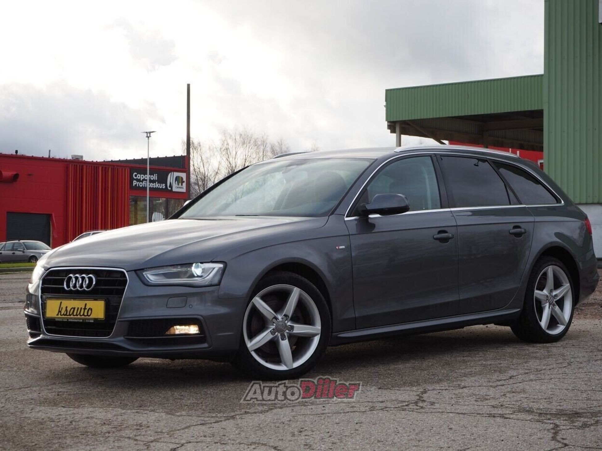 Audi A4 2014, photo 3/10