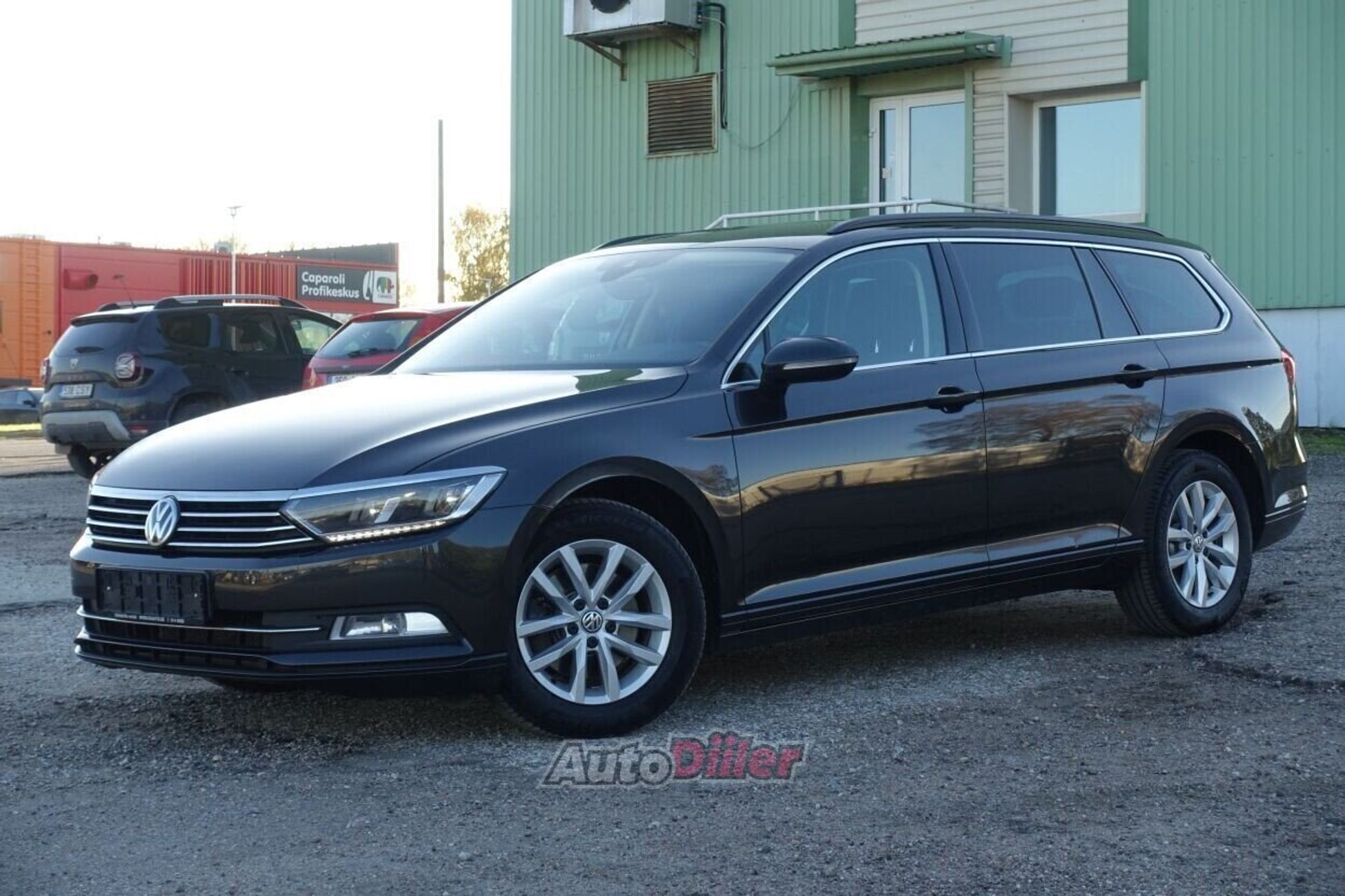Volkswagen Passat 2019, kuva 3/10