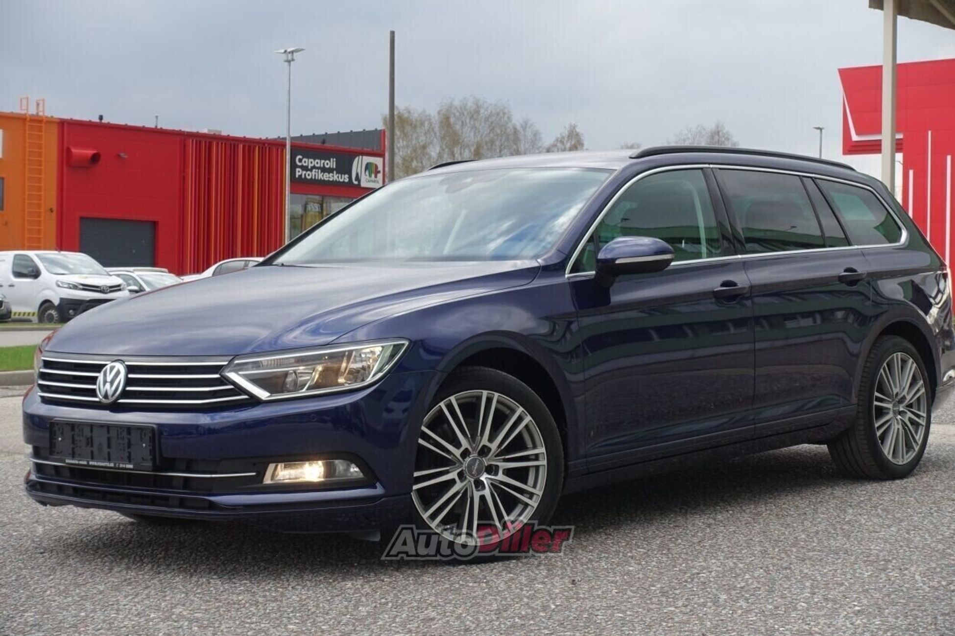 Volkswagen Passat 2018, photo 3/10