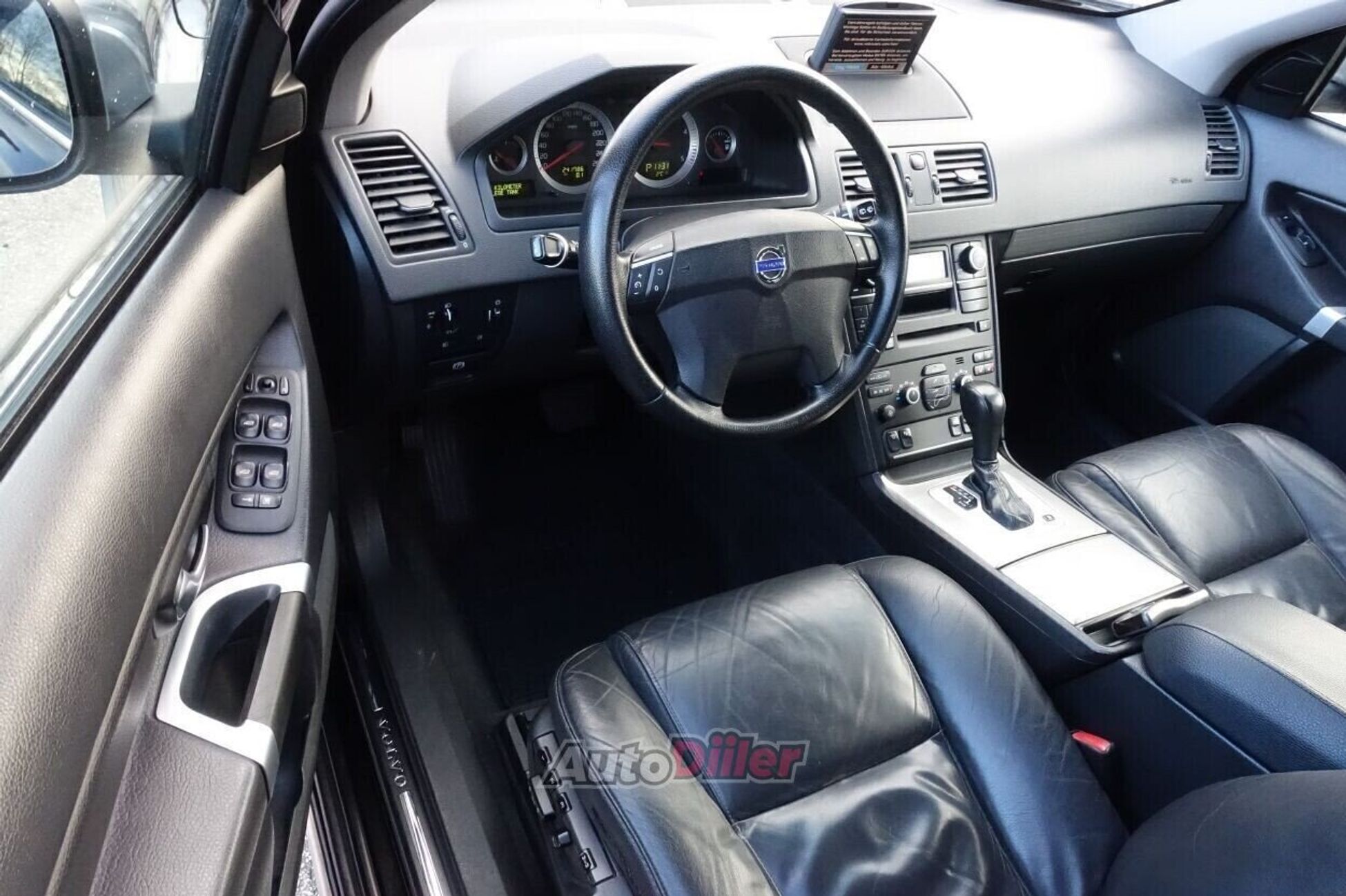 Volvo XC90 2012, photo 6/10