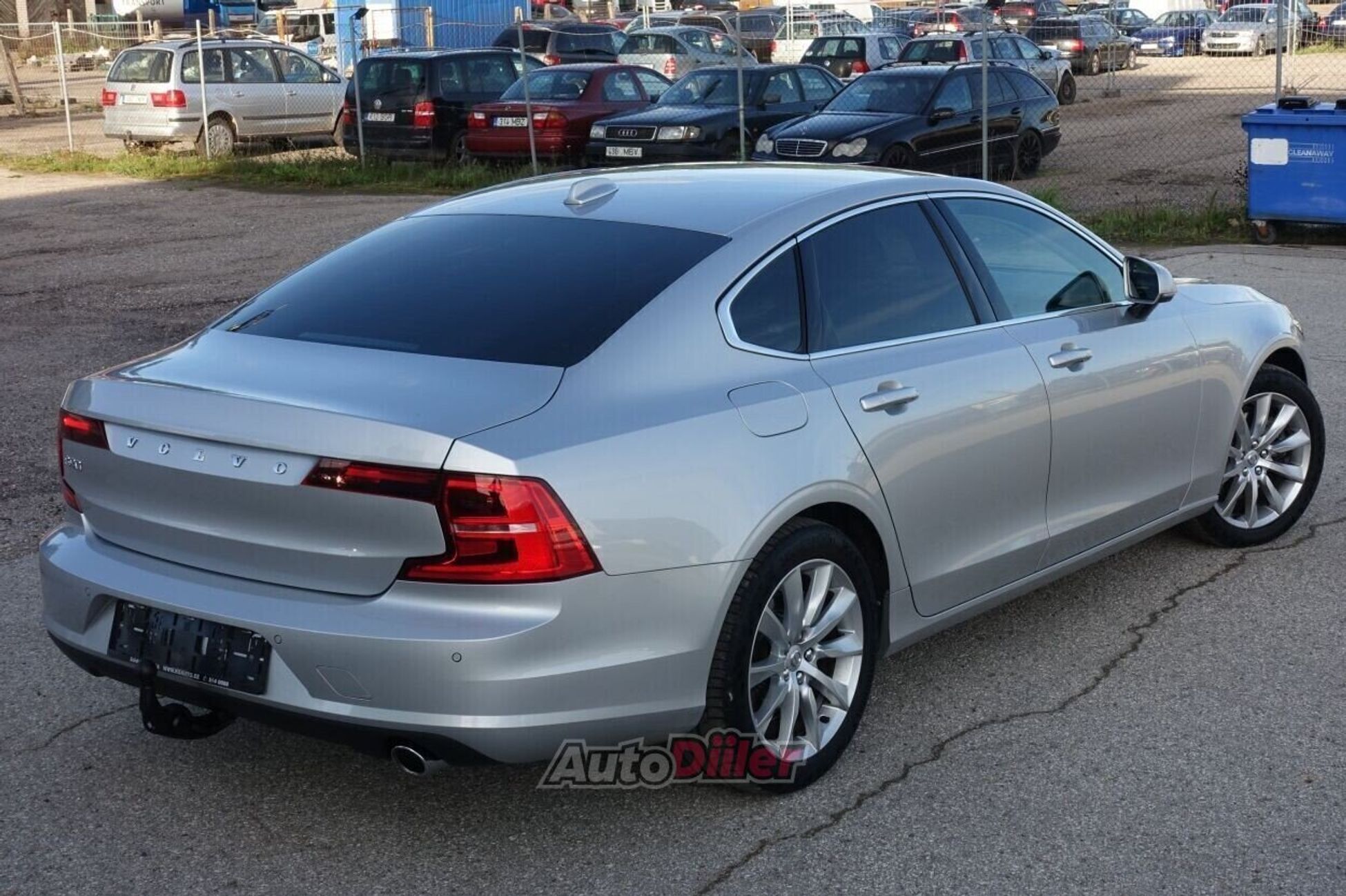 Volvo S90 Momentum EU6 2.0 110kW 2018, photo 4/10