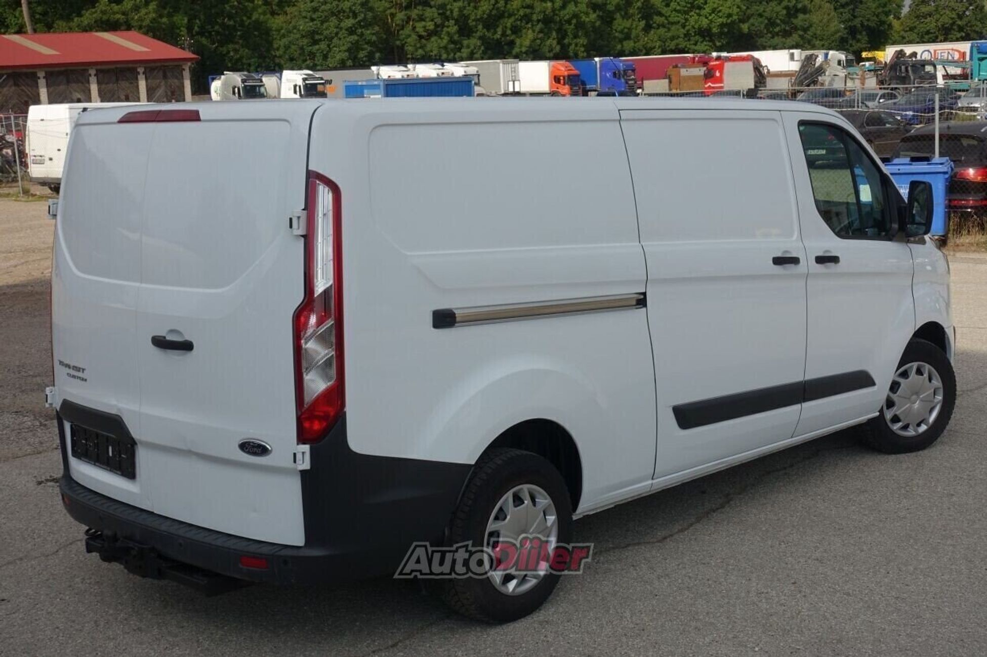 Ford Transit Custom 2017, kuva 4/10