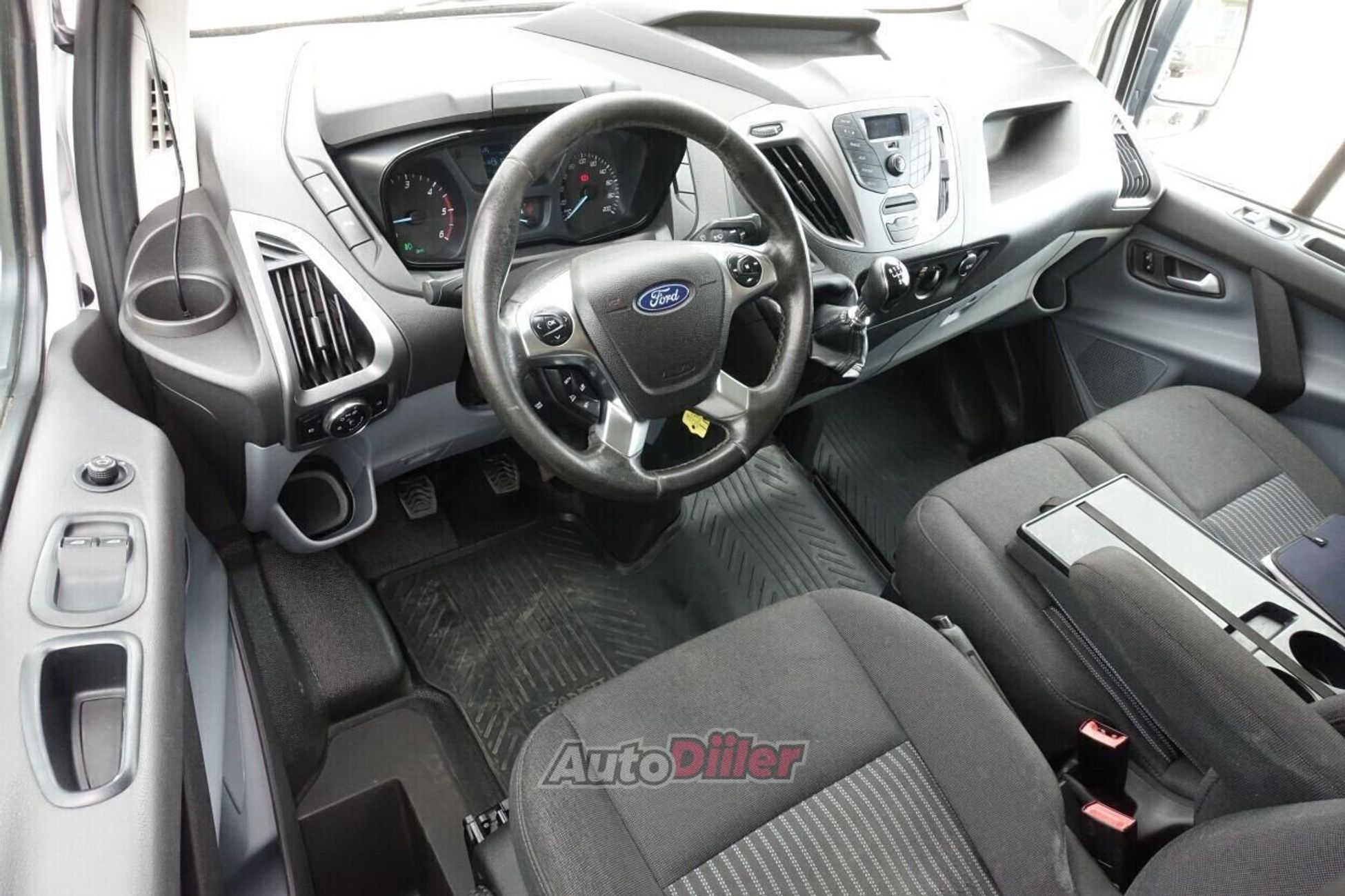 Ford Transit Custom 2017, kuva 6/10