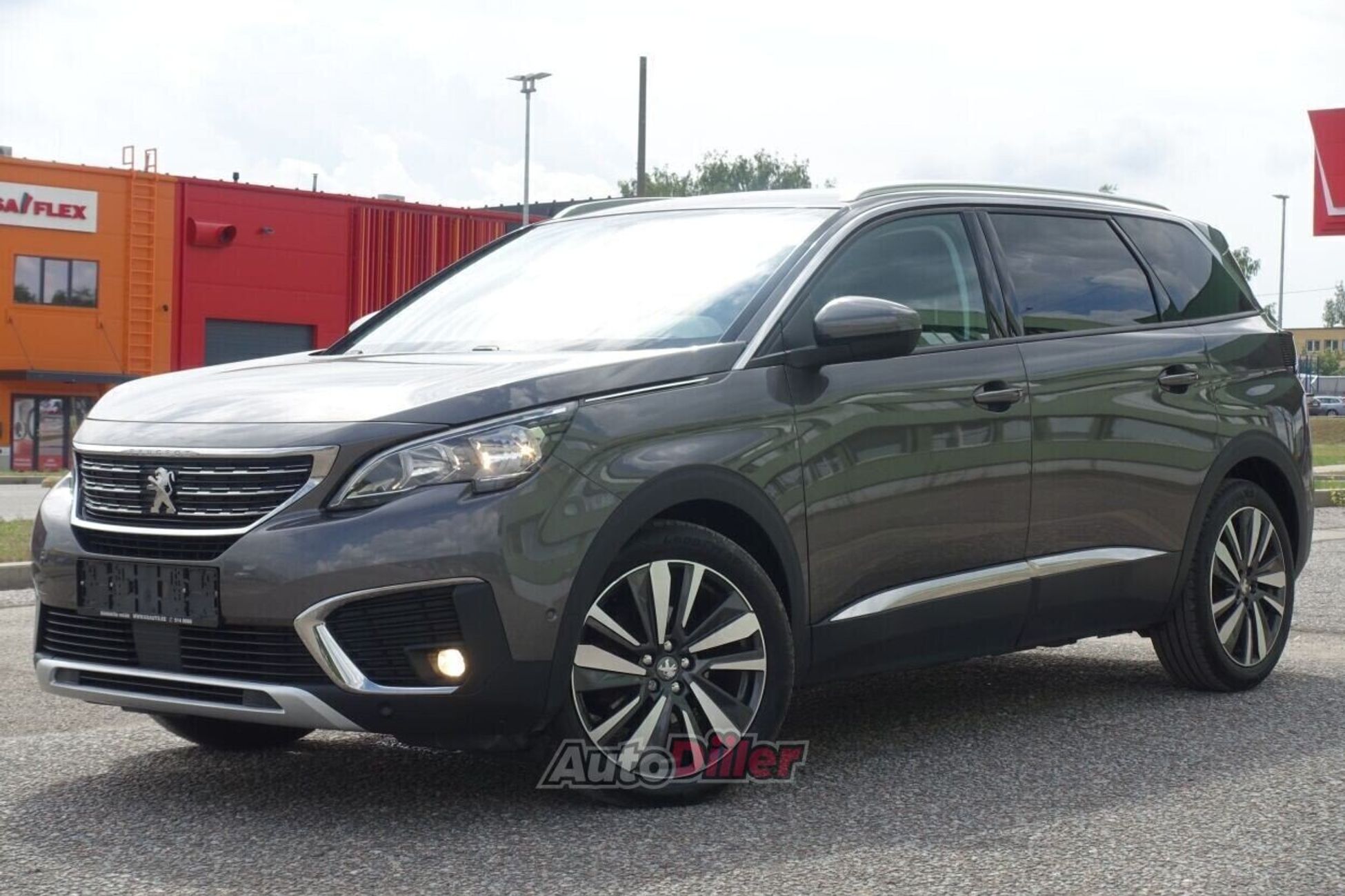 Peugeot 5008 Allure Plus EU6 1.6 88kW 2018, photo 3/10