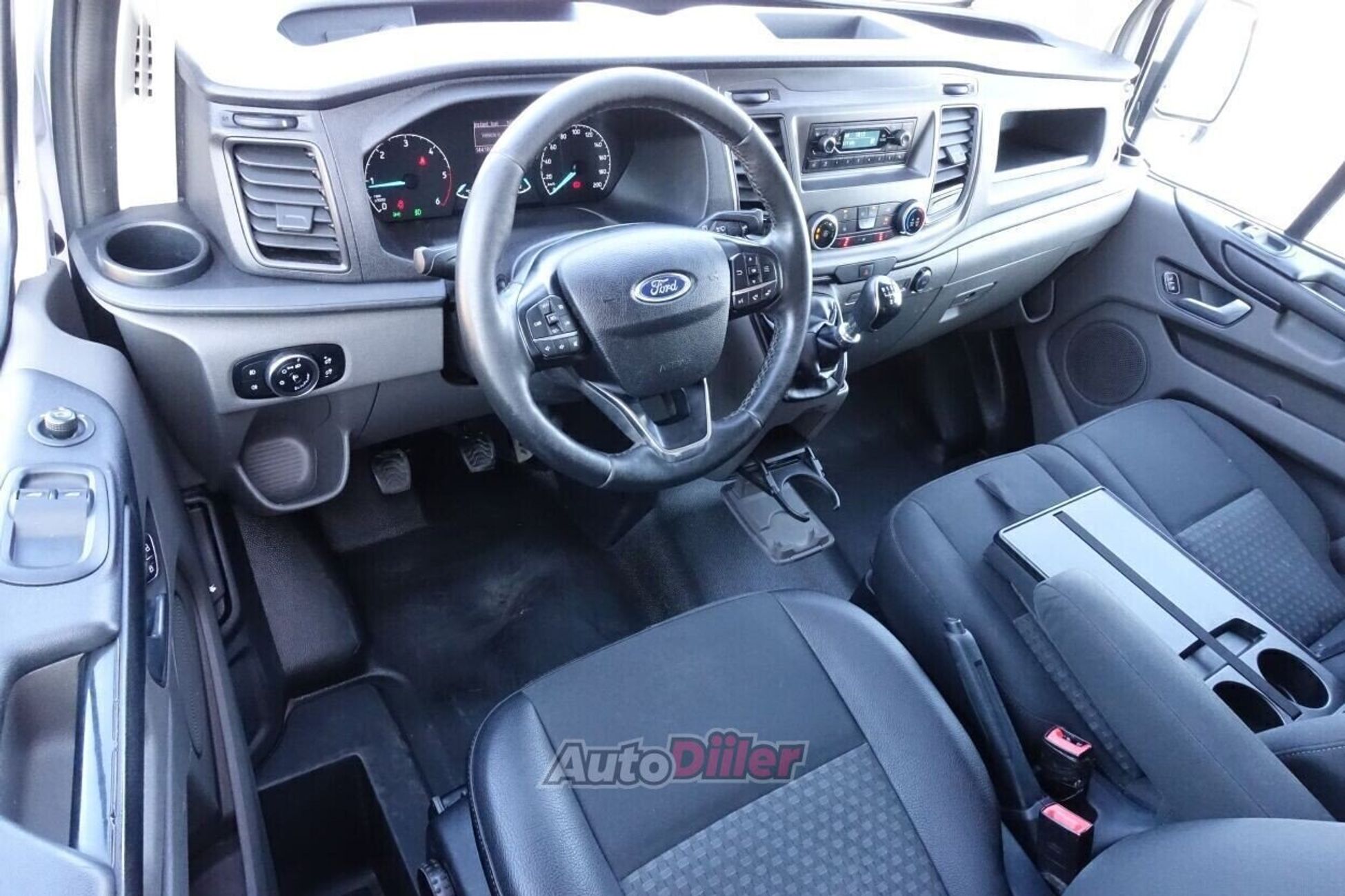 Ford Transit Custom 2018, kuva 6/10