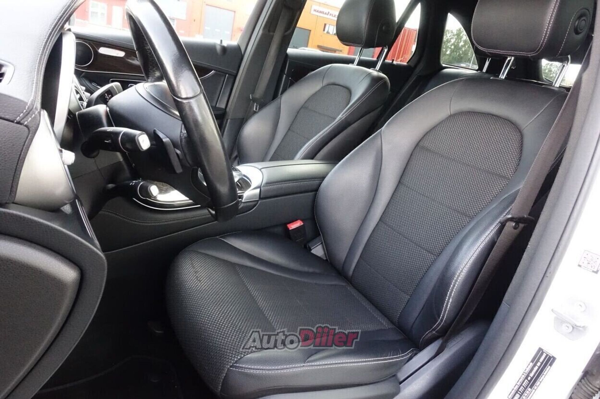 Mercedes-Benz GLC 350 2017, kuva 7/10