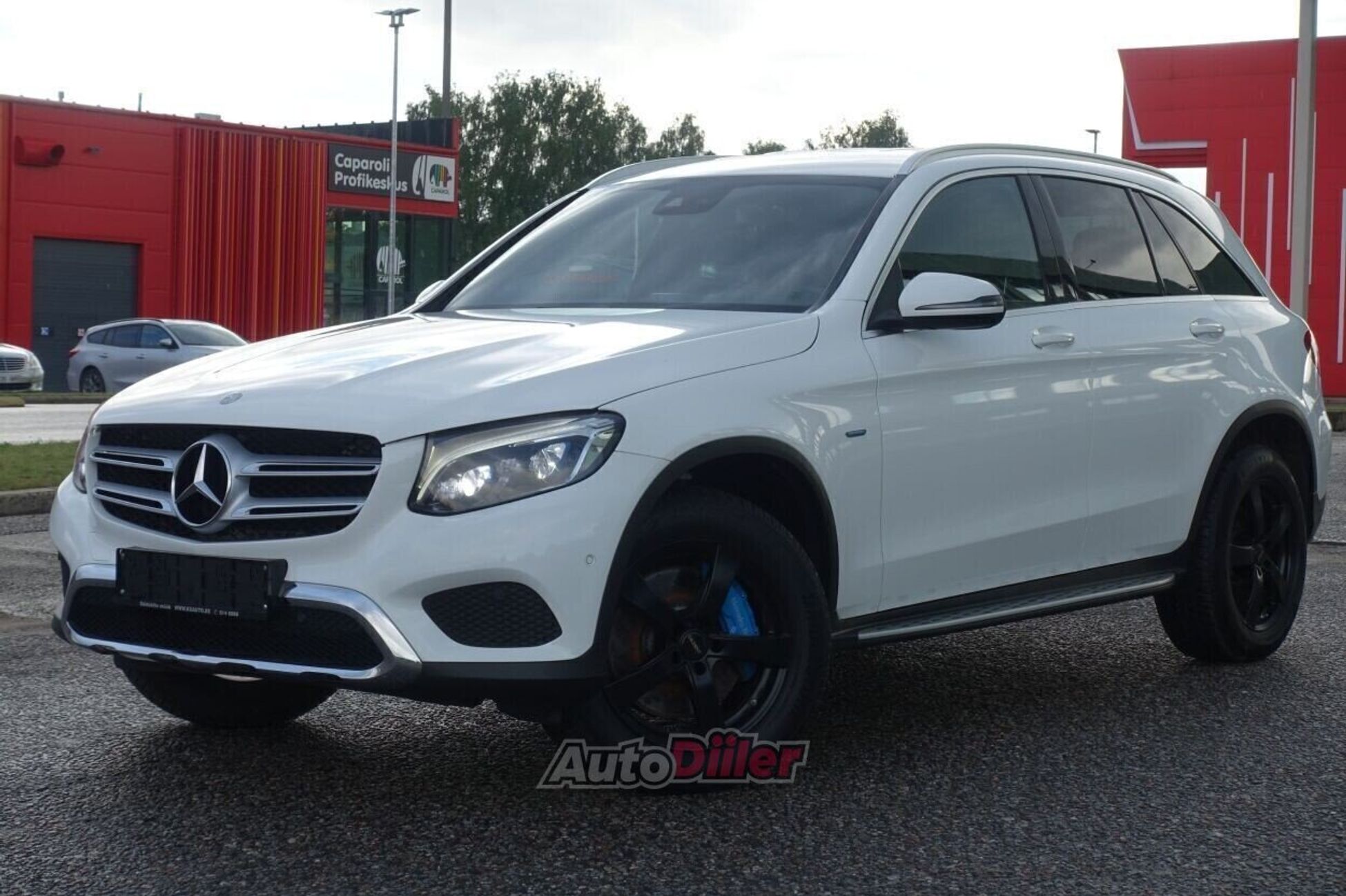 Mercedes-Benz GLC 350 2017, kuva 3/10