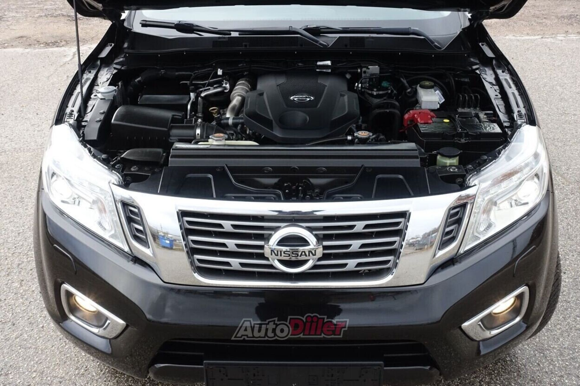 Nissan Navara 2016, photo 5/10