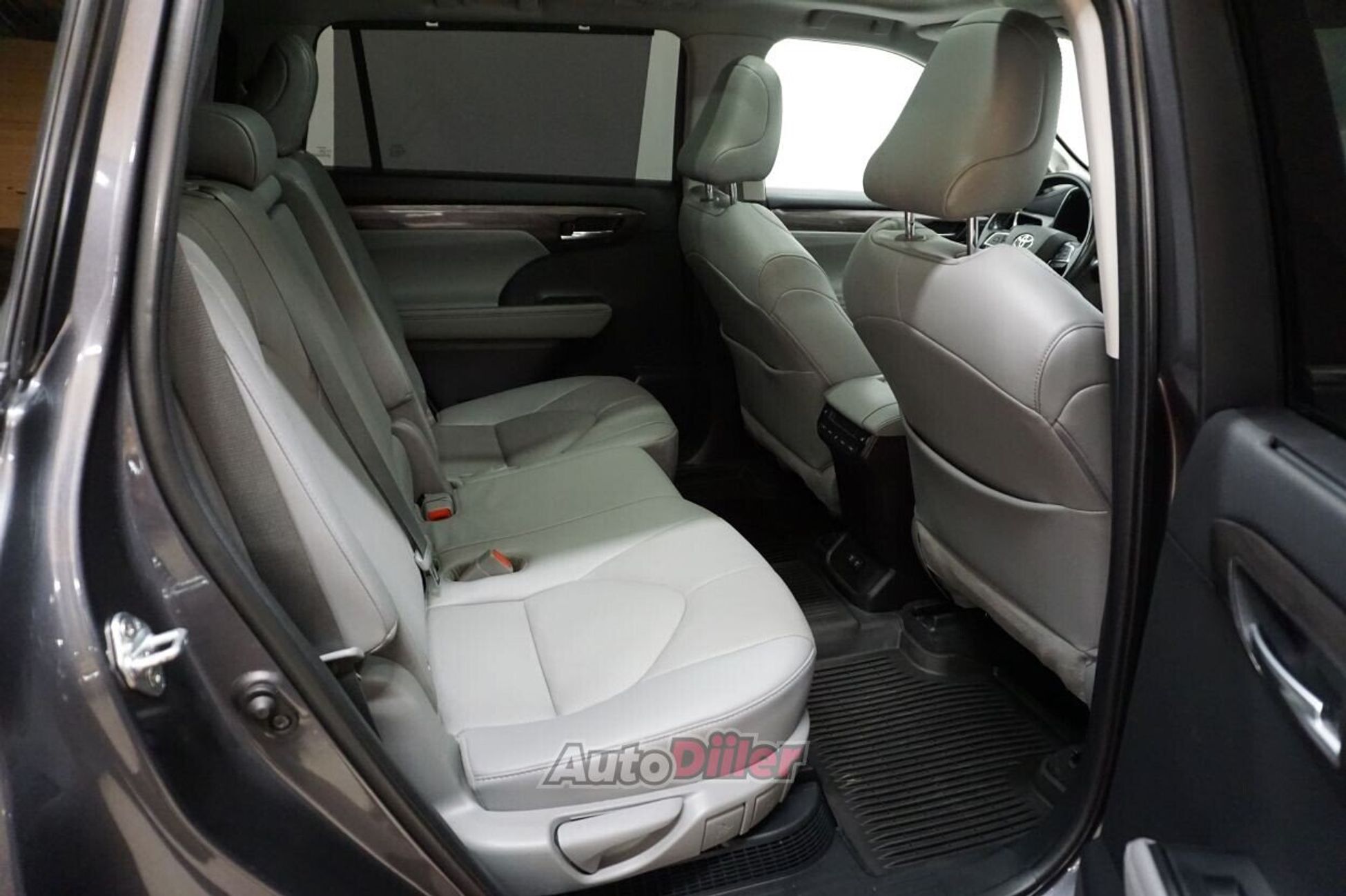 Toyota Highlander Premium 2.5 140kW 2021, photo 7/10