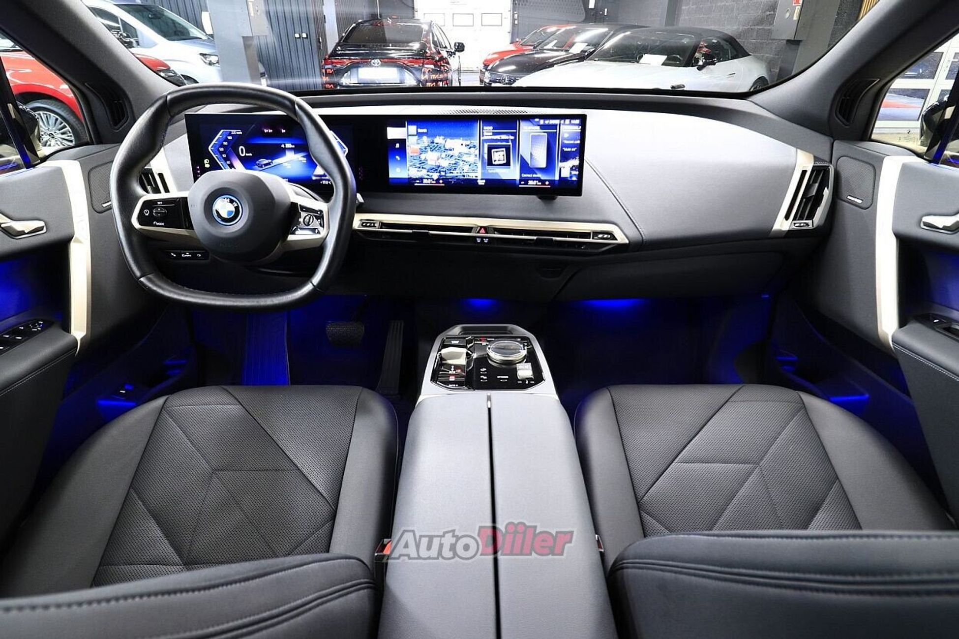 BMW iX 102kW 2022, photo 6/10