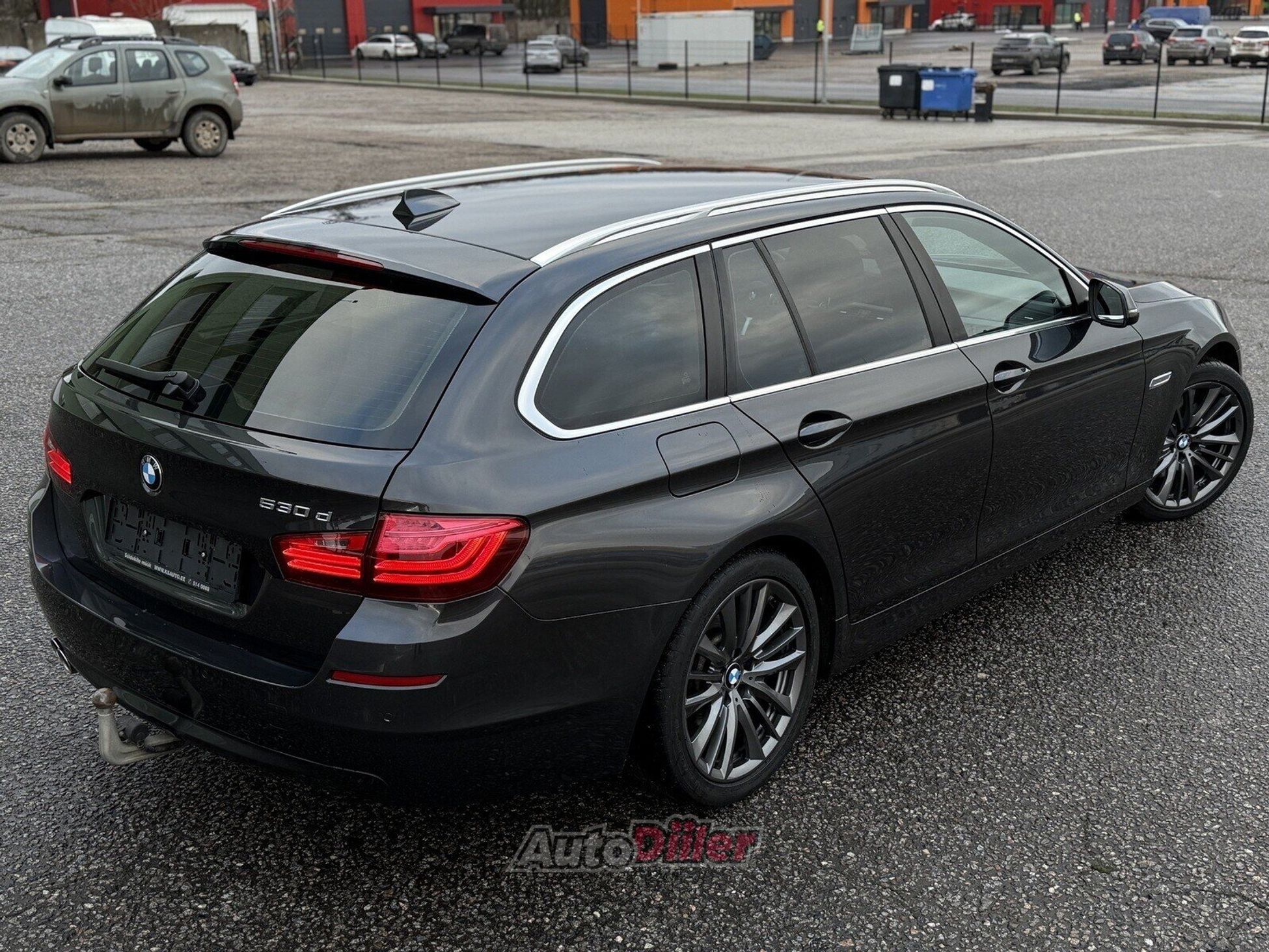 BMW 530 D Touring Sportpakett 3.0 190kW 2014, photo 4/10