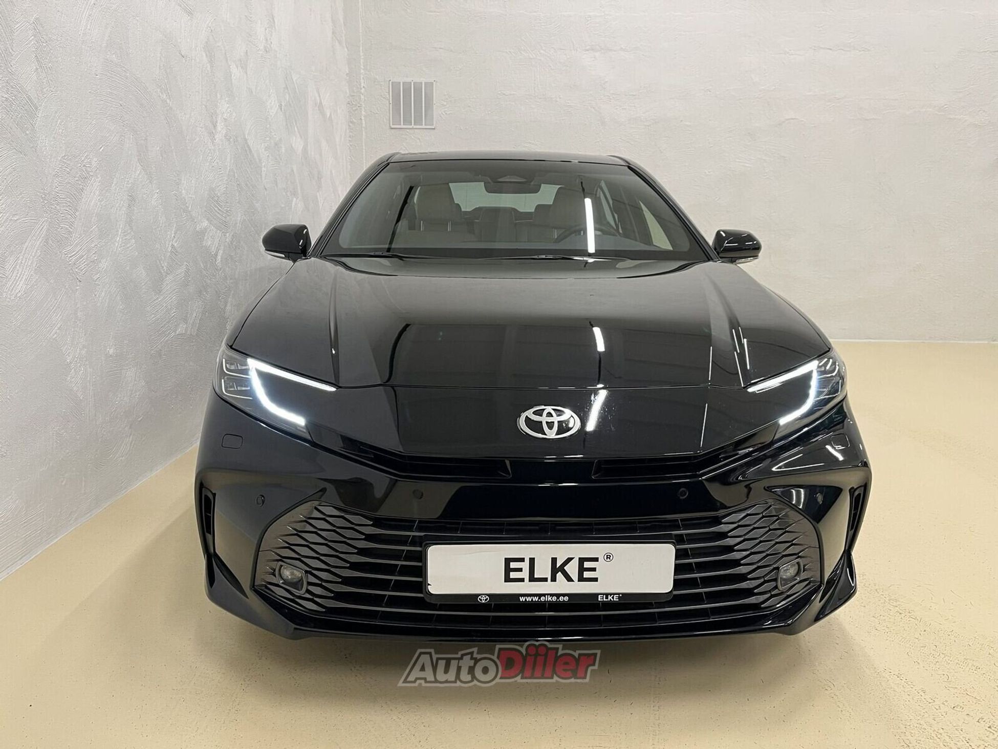 Toyota Camry Executive 2.5 137kW 2024, photo 4/10