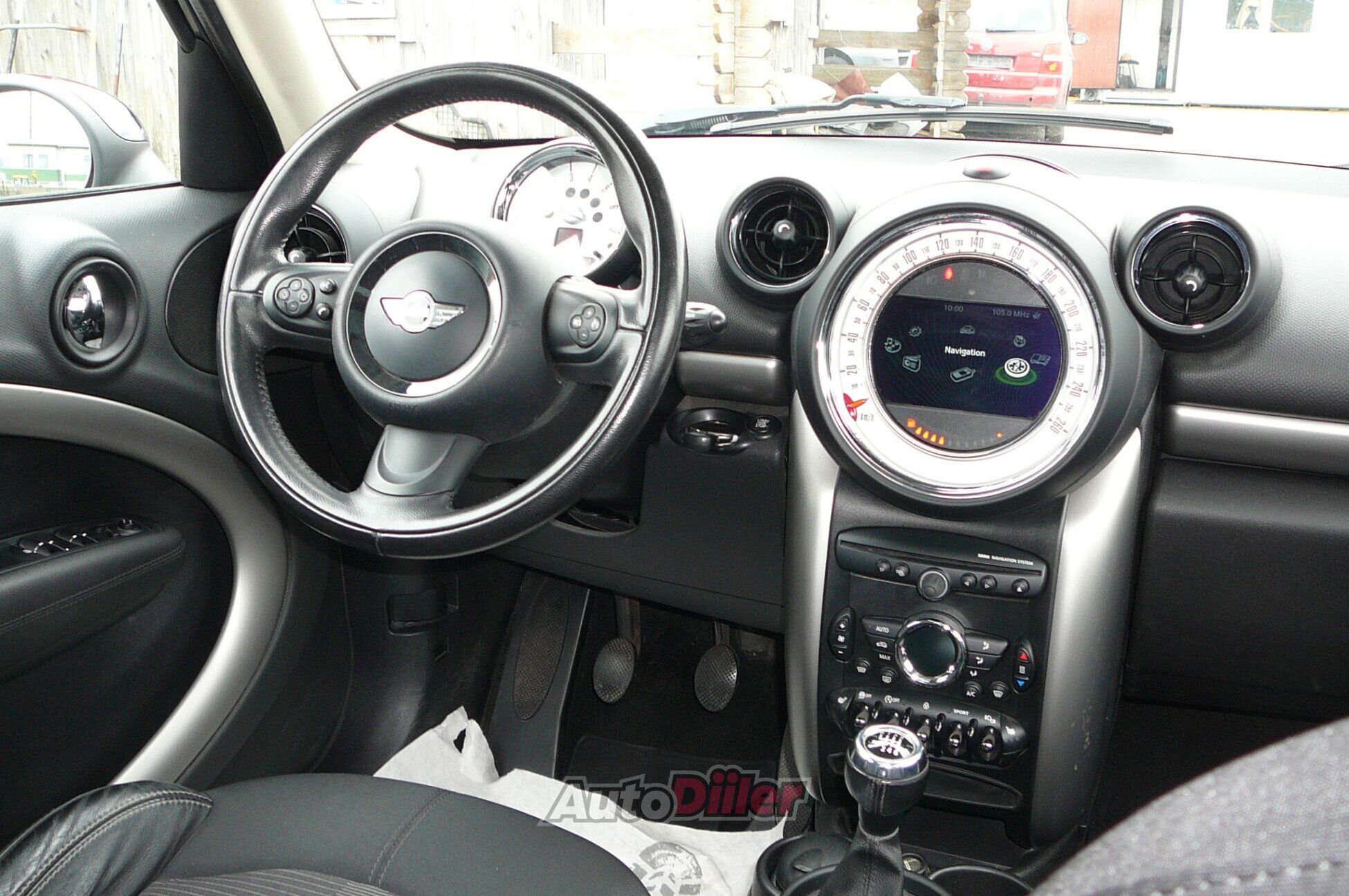 MINI Cooper D 1.6 82kW 2013, photo 3/5