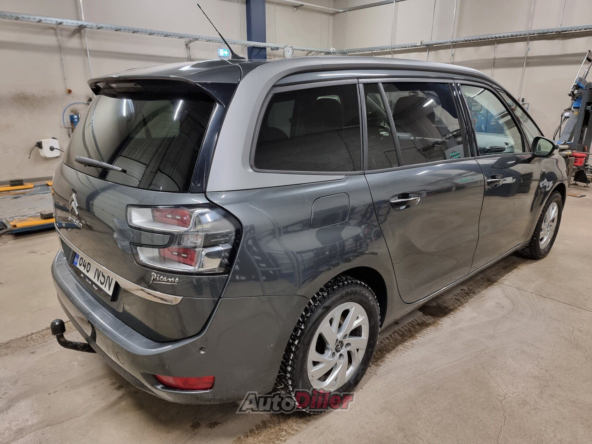 Citroen C4 Picasso Exclusive 2.0 110kW 2014, photo 7/10