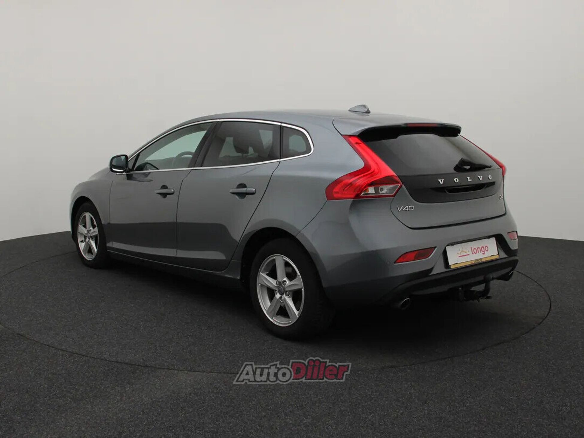 Volvo V40 Momentum 2.0 140kW 2014, kuva 7/10