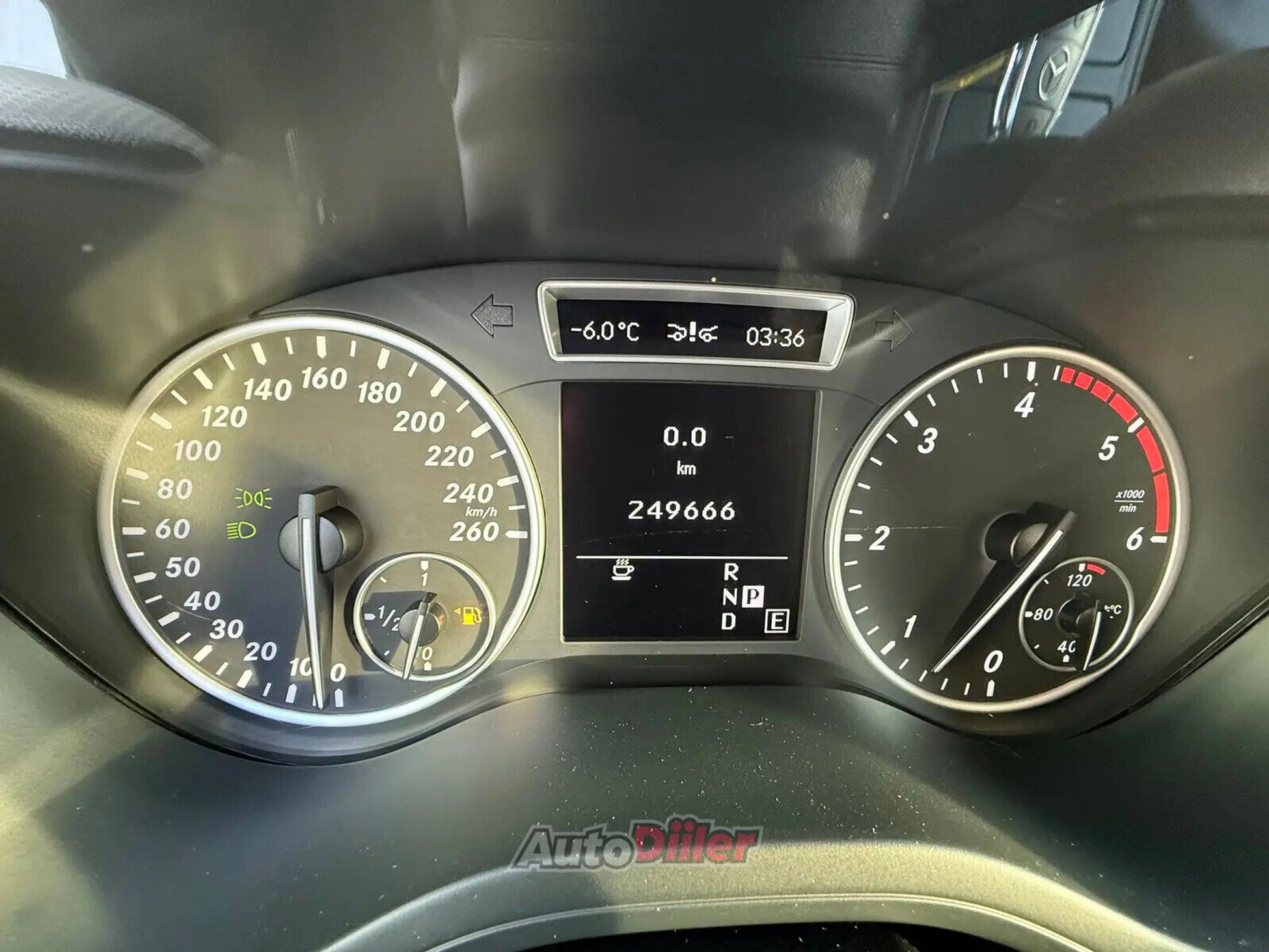 Mercedes-Benz B 200 2013, photo 7/10