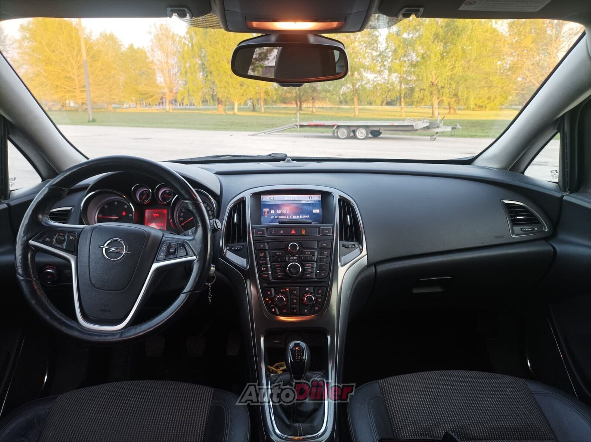 Opel Astra 1.7 81kW 2011, photo 7/10