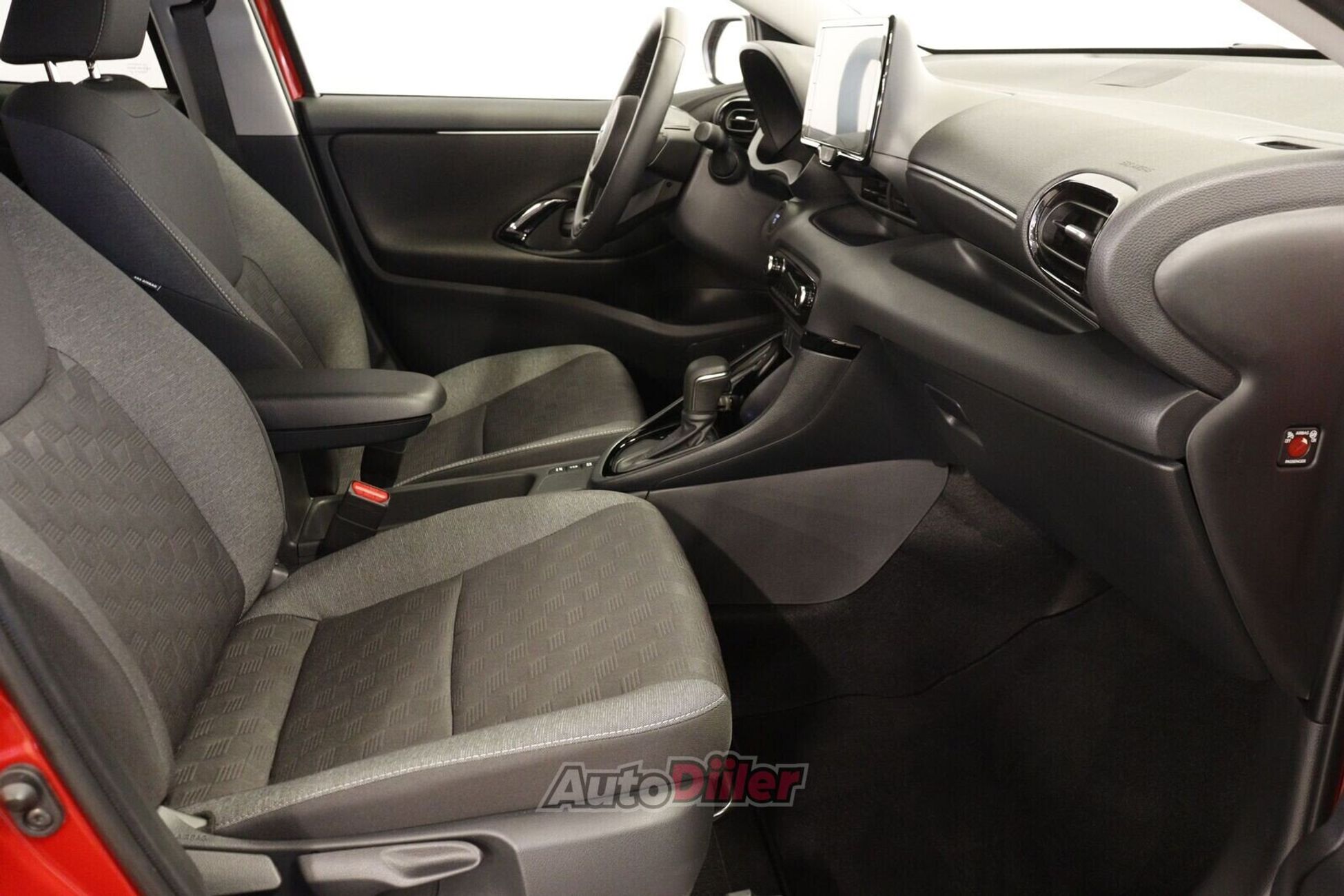 Toyota Yaris 2025, kuva 6/10