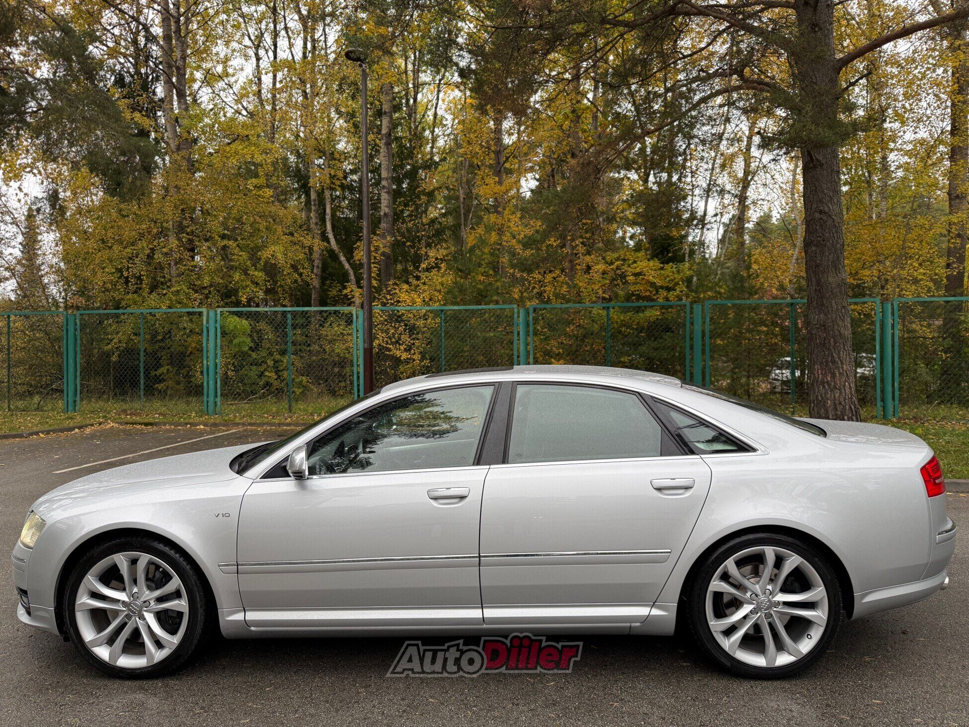 Audi S8