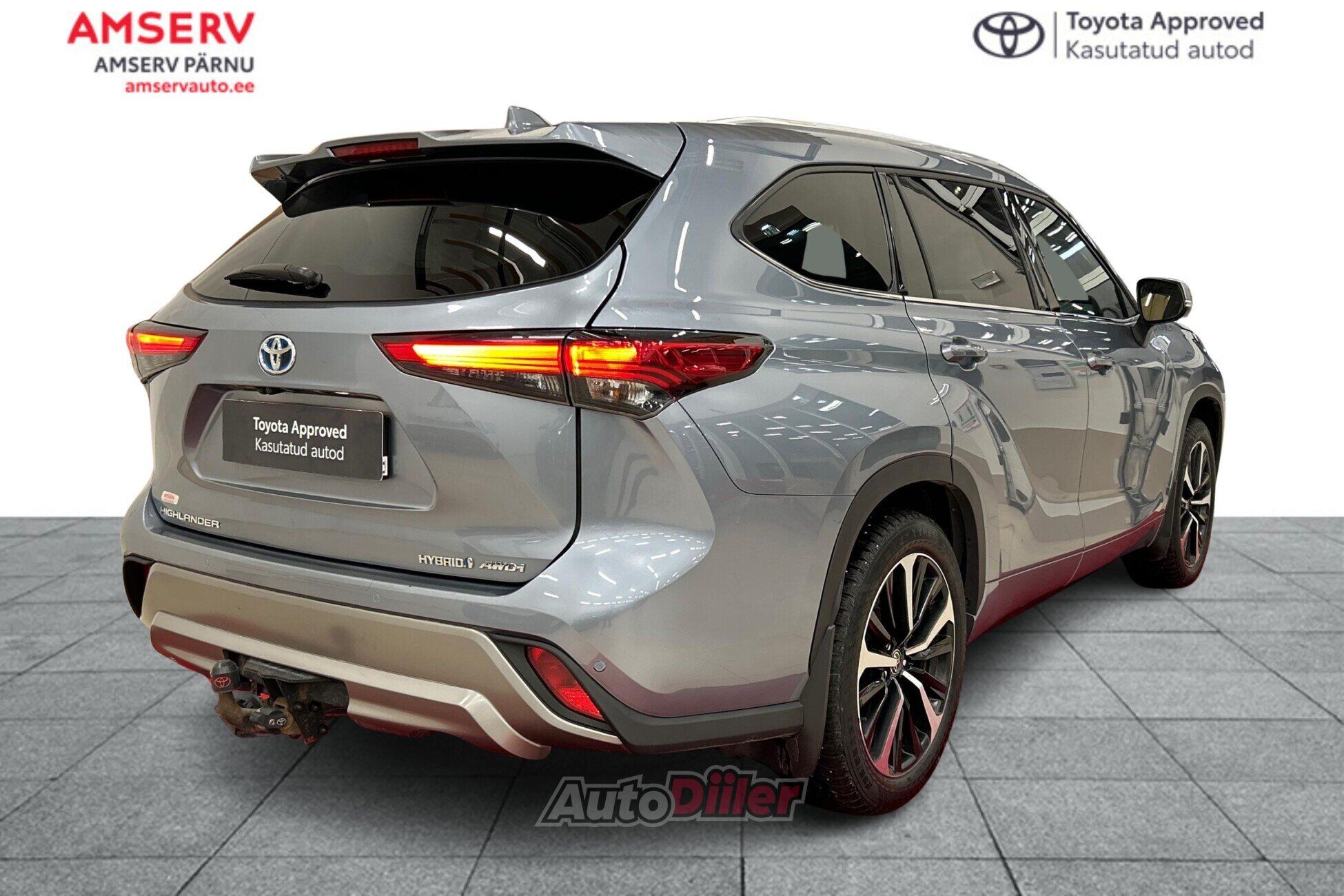 Toyota Highlander 2022, photo 2/10