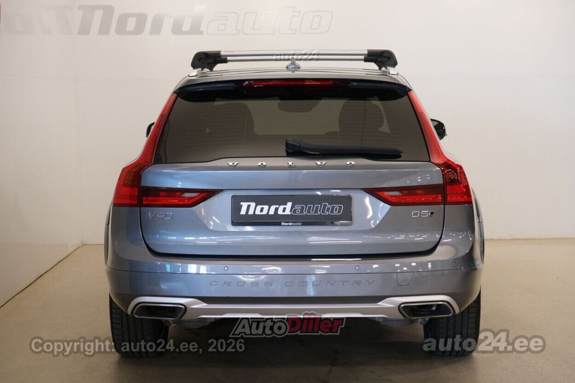 Volvo V90 Cross Country 2020, photo 4/10