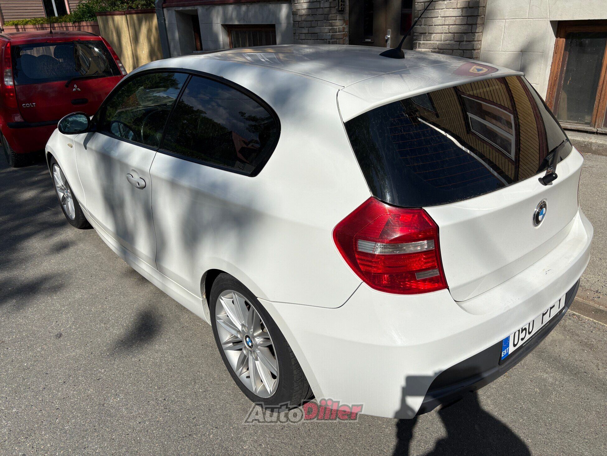 BMW 118 2.0 105kW 2008, kuva 3/6