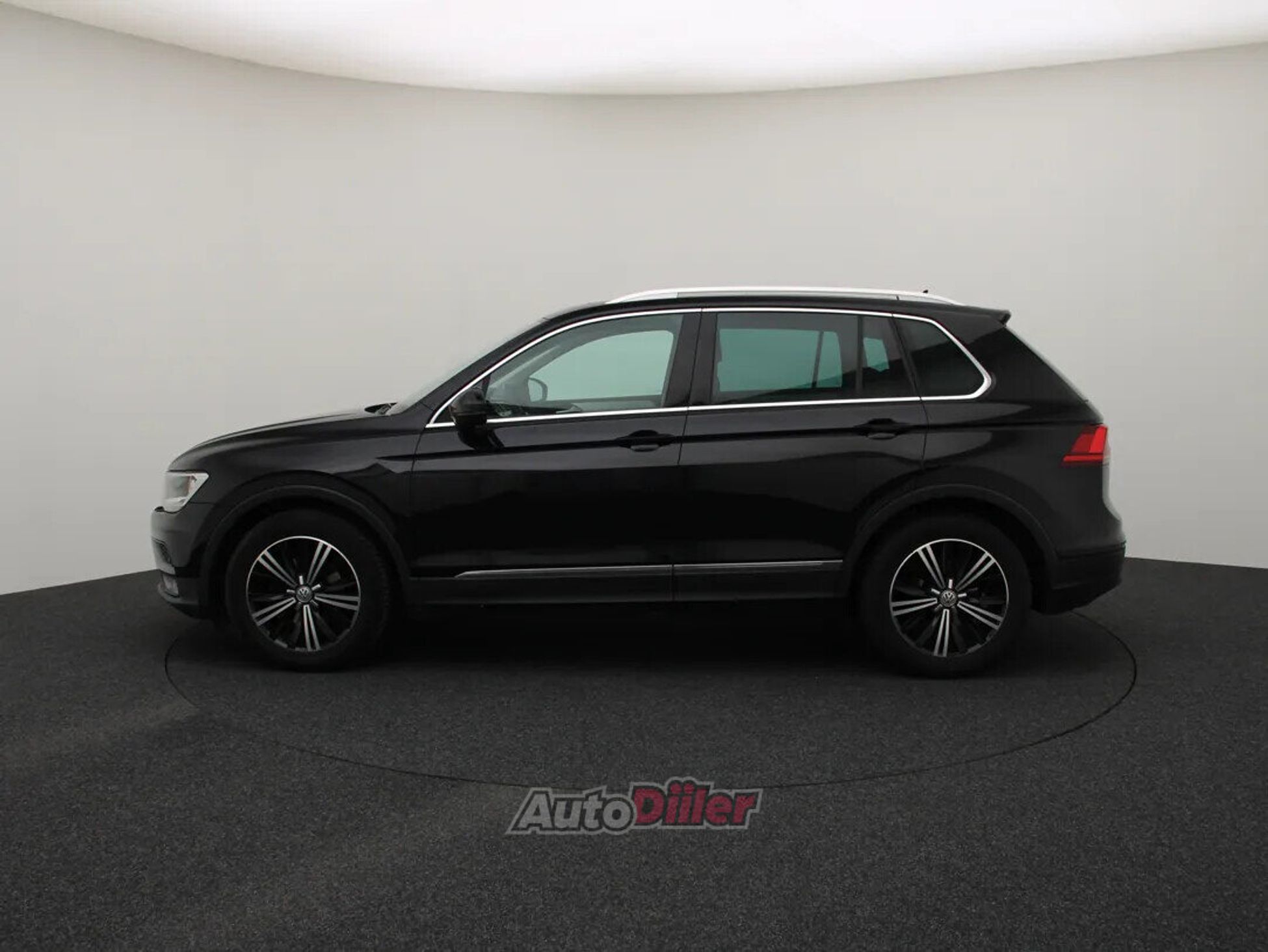 Volkswagen Tiguan 2017, kuva 6/10
